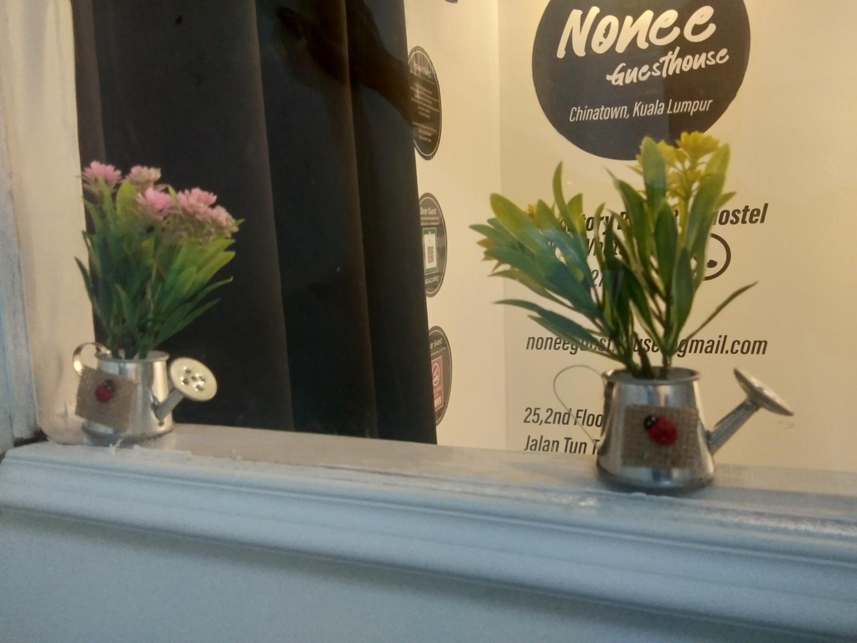 Nonee Guesthouse