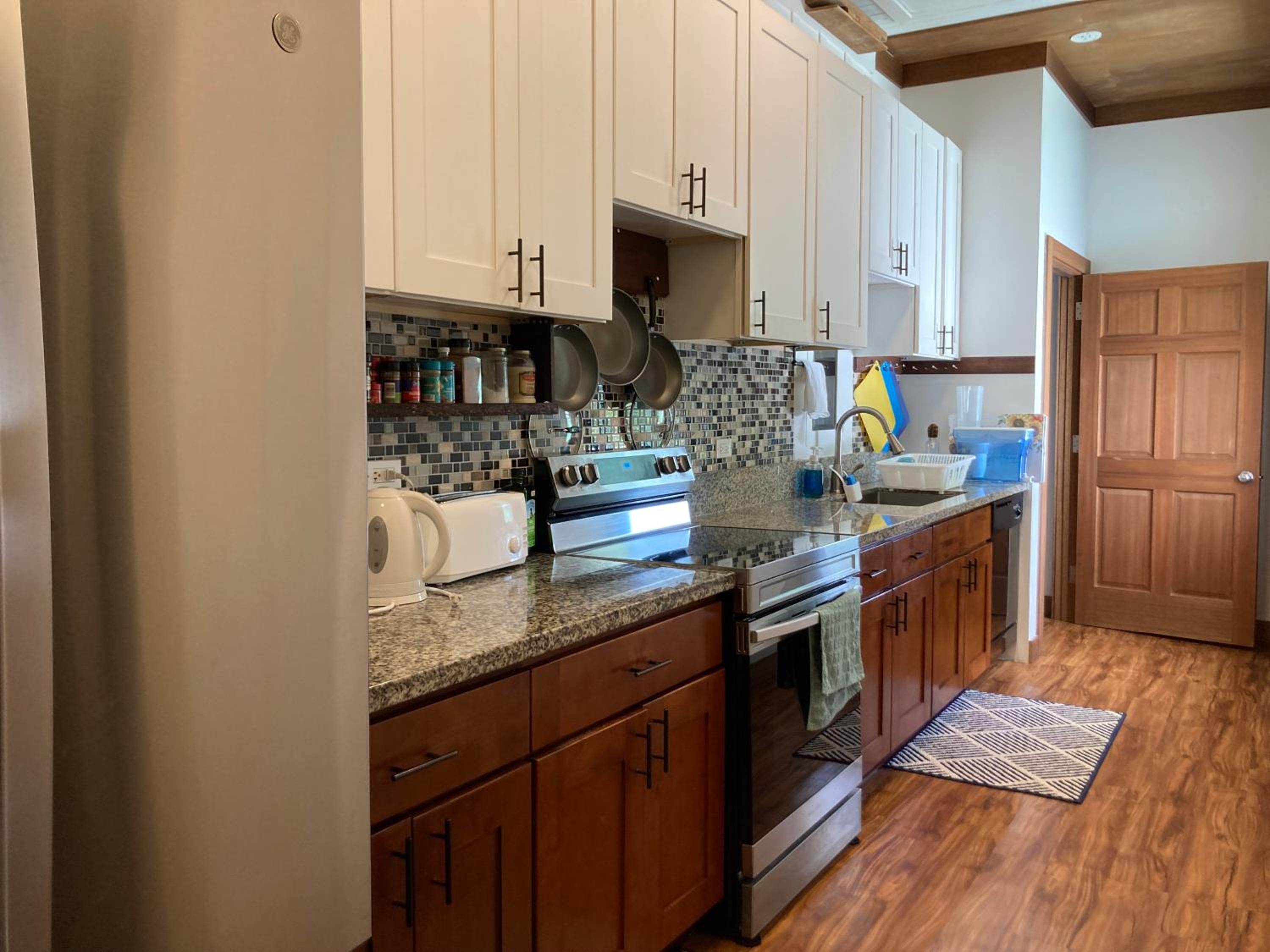Hilo Bay Oceanfront Bed and Breakfast