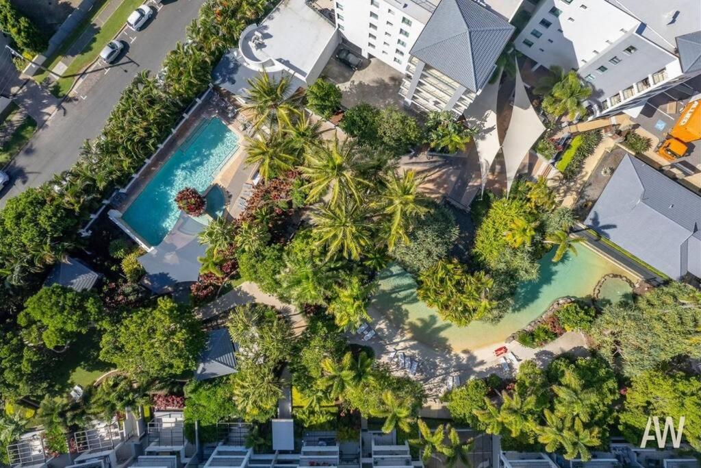 Alex Beachfront Apartment