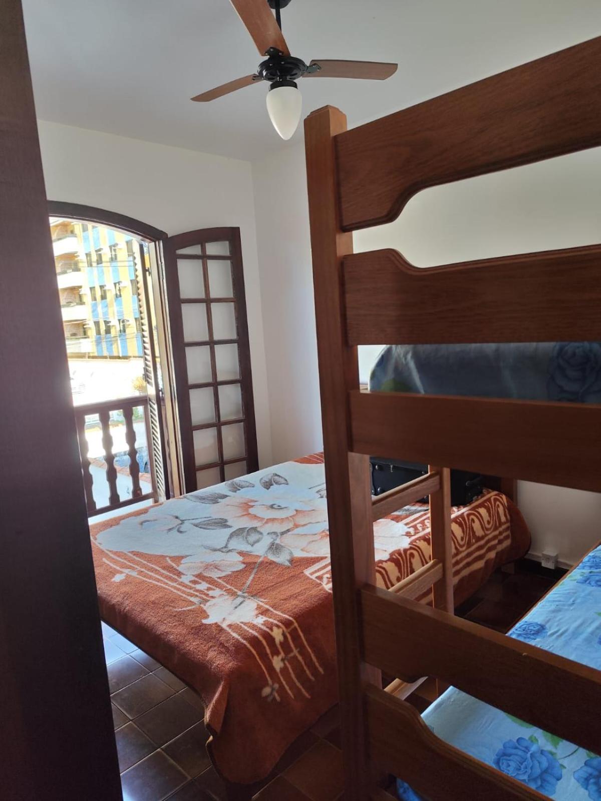 Apartamento na Praia Grande