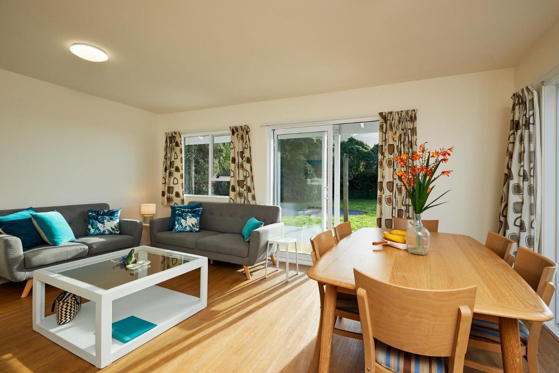 Beachfront Cottage Mangamaunu