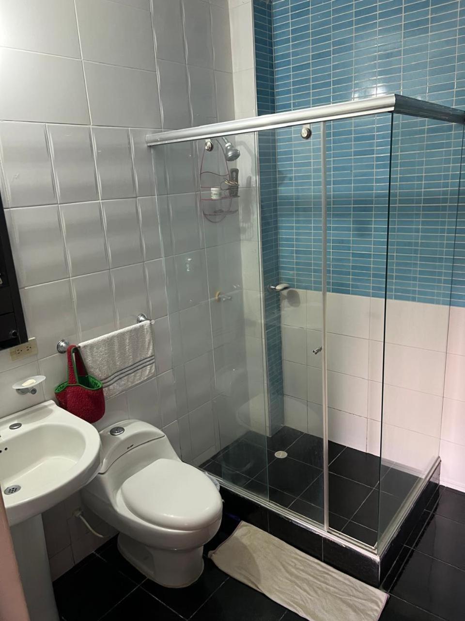 Condominio casa club balkanes Espinal
