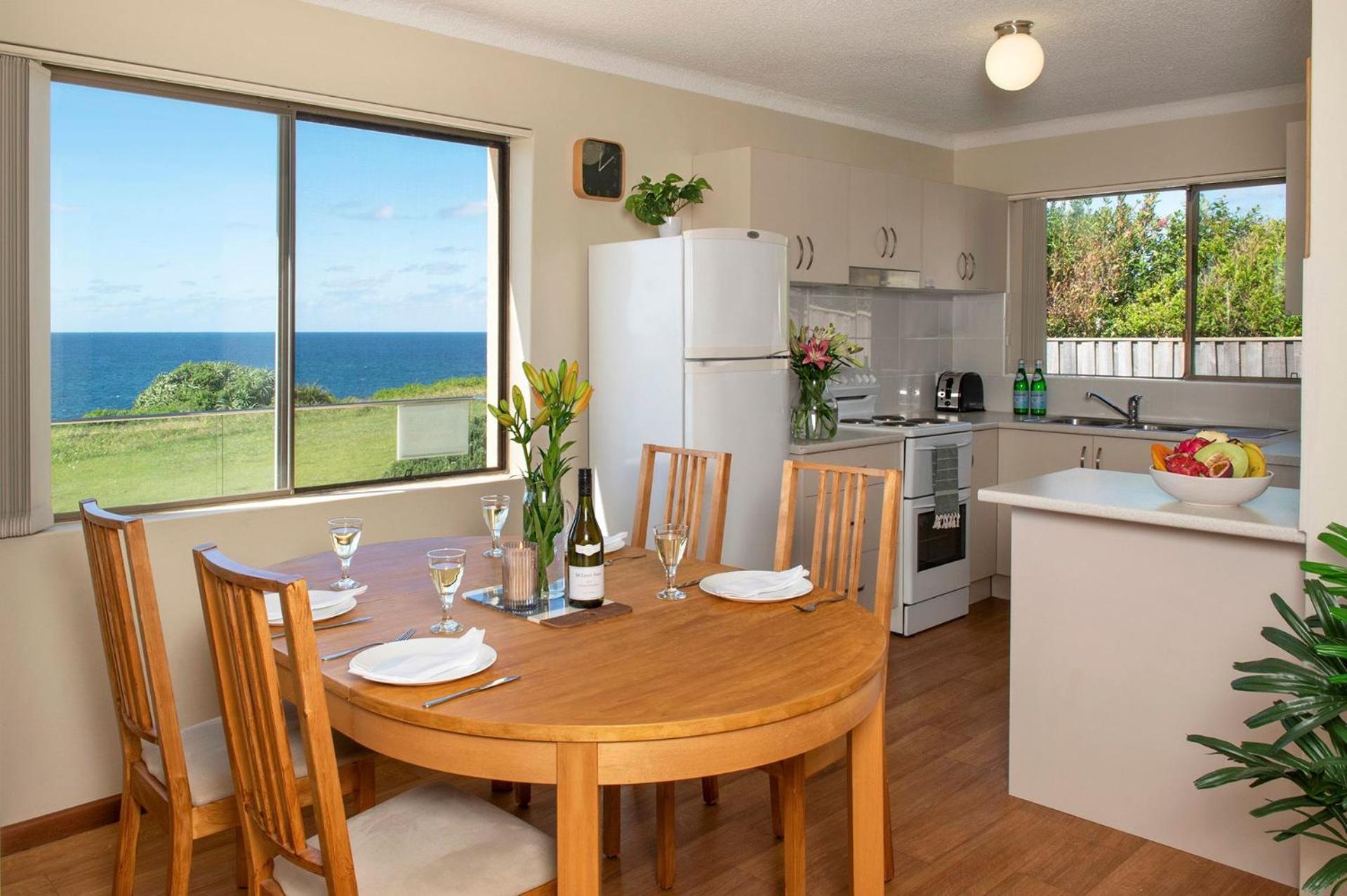 Headland Hideaway