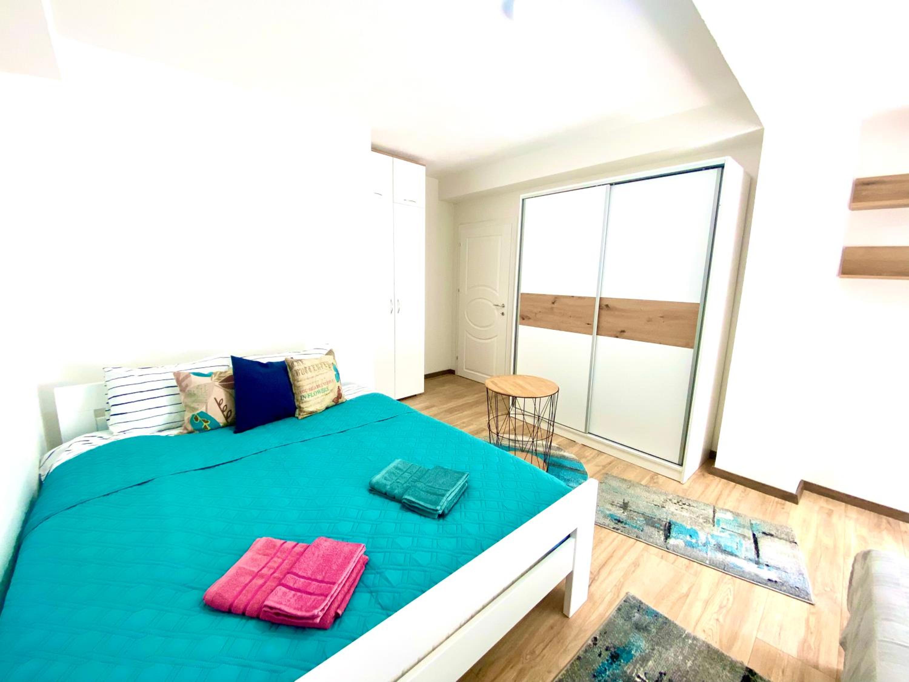 Blue Ohrid Apartment in the Heart of Ohrid - With the Terrace and Garden view 4