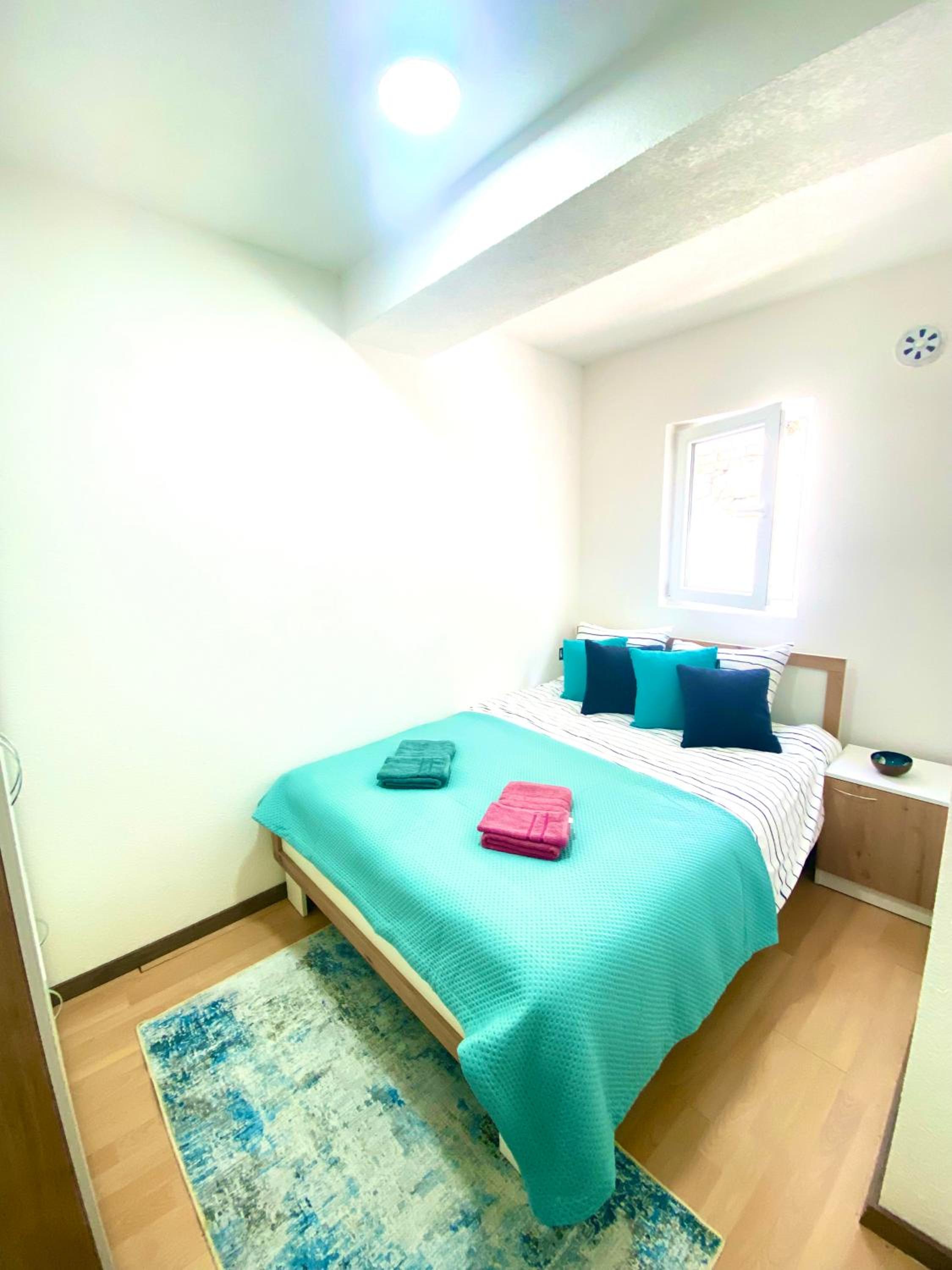 Blue Ohrid Apartment in the Heart of Ohrid - With the Terrace and Garden view 5