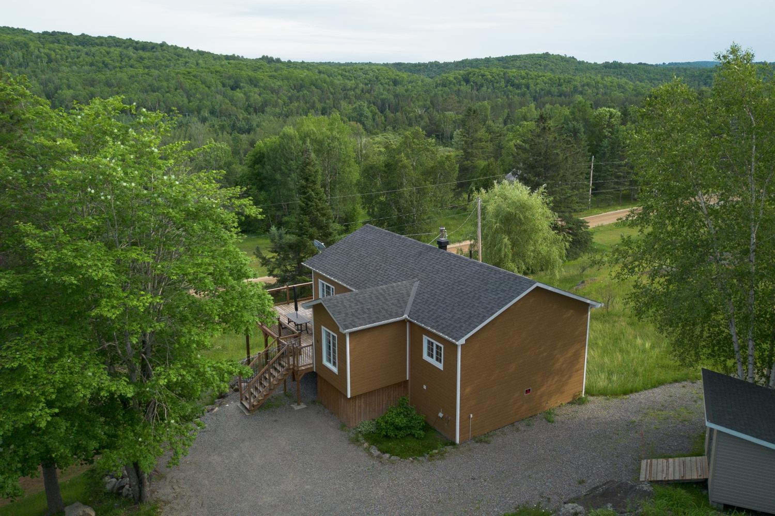 Latt cabin - Lac Simon - Amazing view