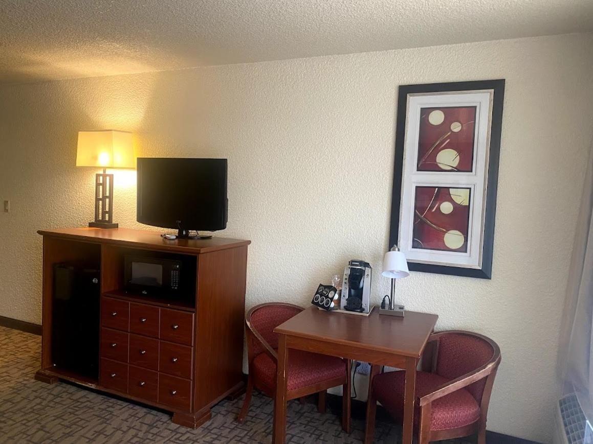 Page Vacations - Quality Inn View of Lake Powell - Page - Property Image 49