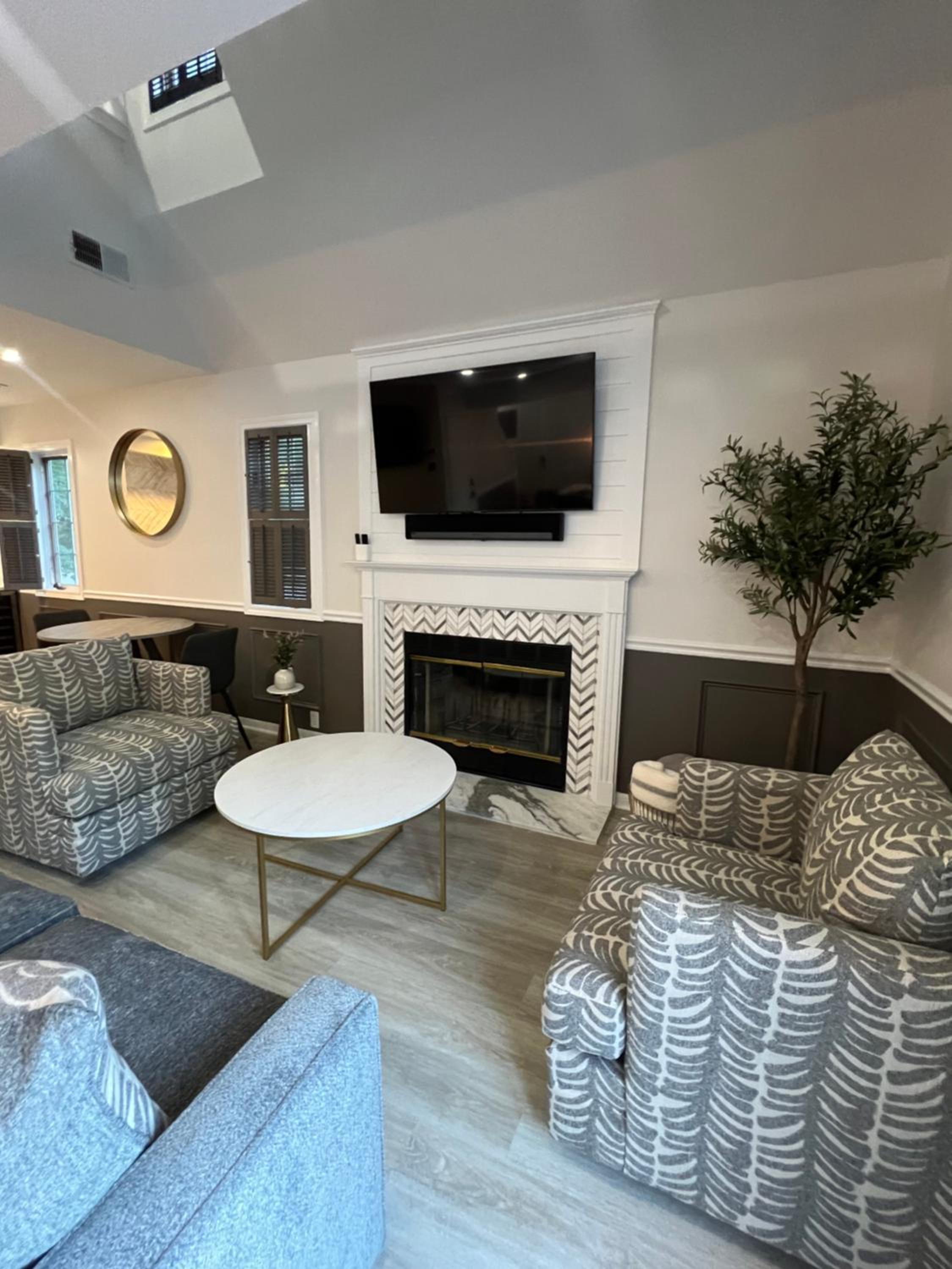 Newly Renovated Loft Villa at Norwich Spa with amenities, 3 minutes to Mohegan view 2