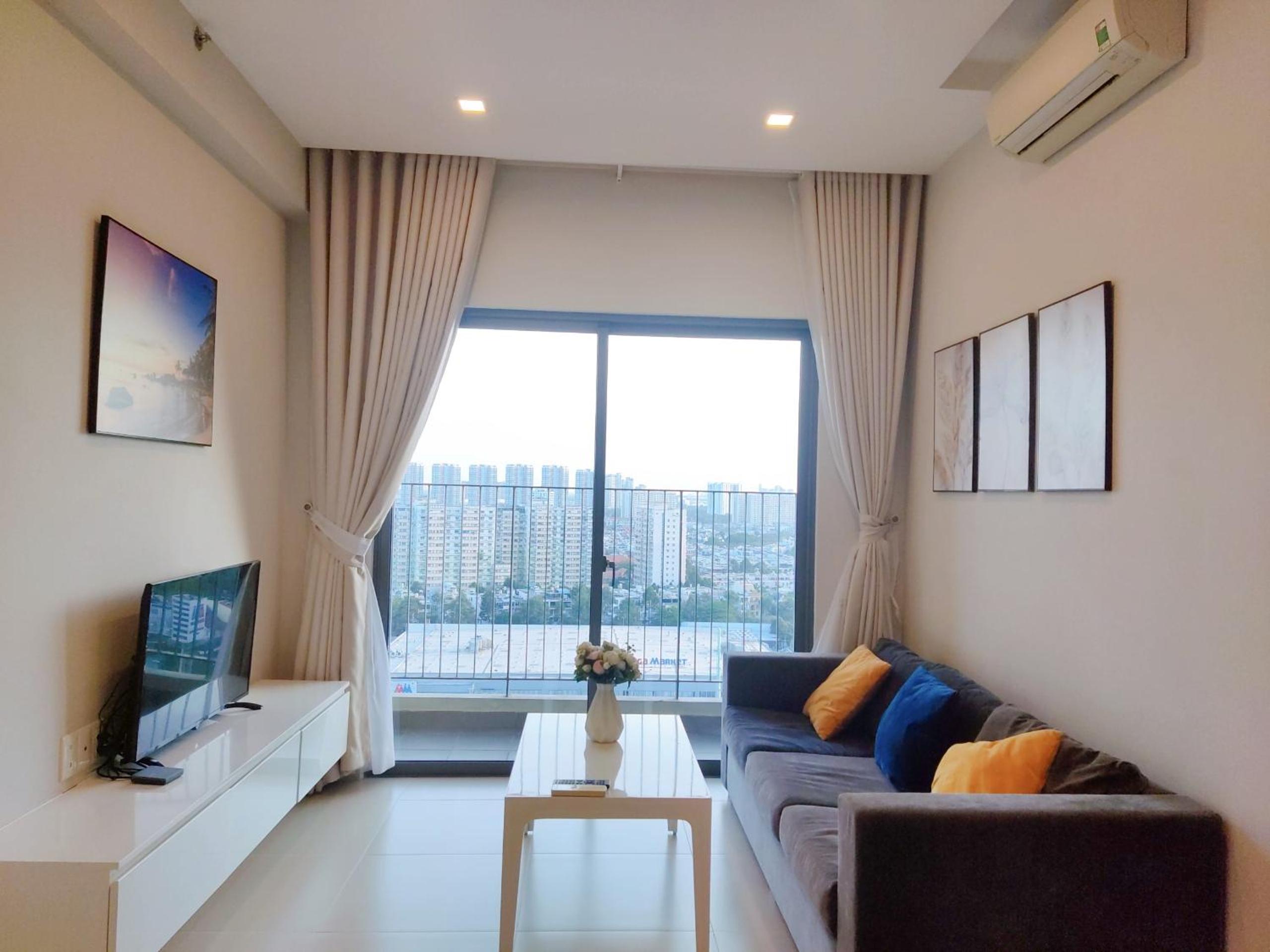 Masteri Thao Dien Comfy Apartment #Nice Balcony #Opening View