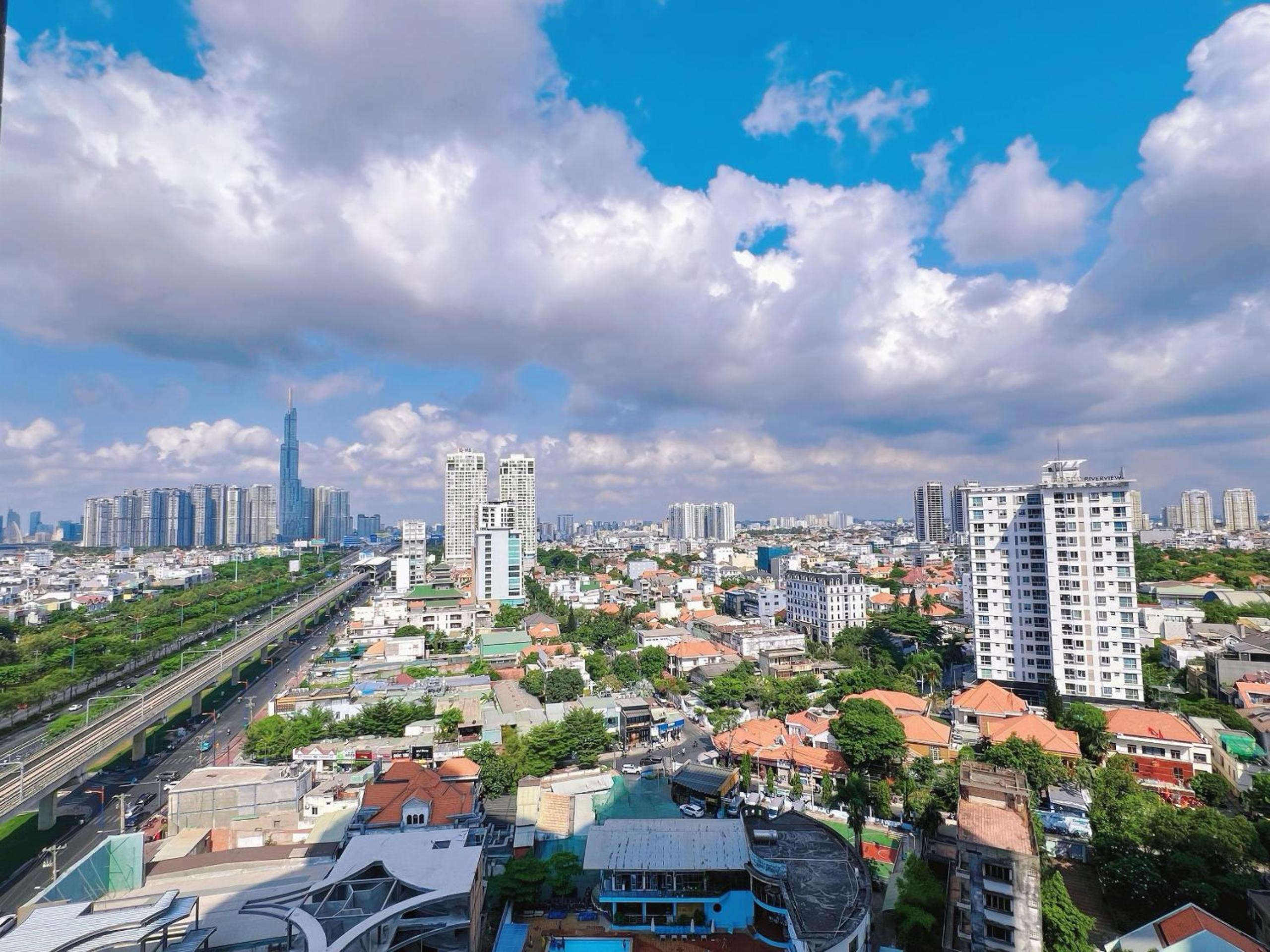 Masteri Thao Dien Comfy Apartment #Nice Balcony #Opening View