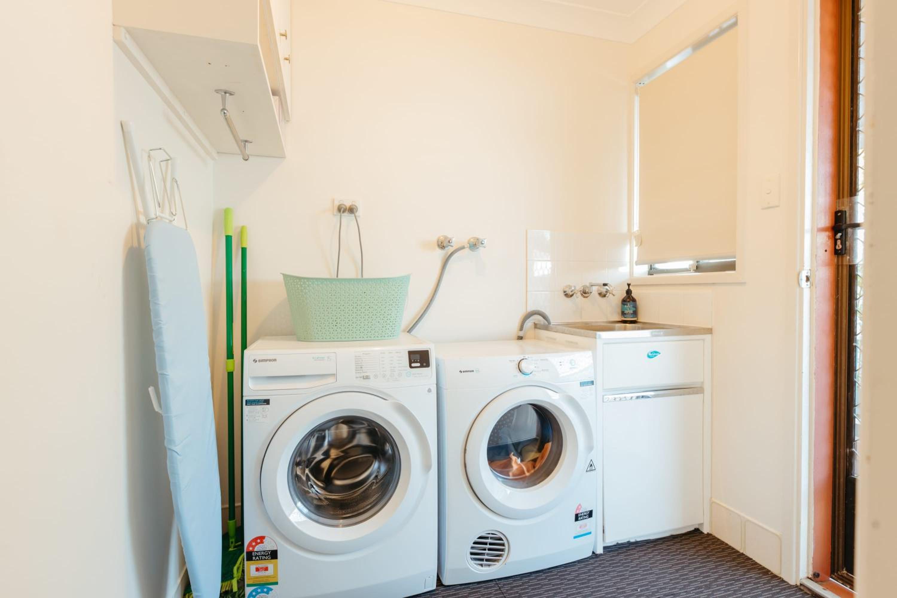 Roderick Beach House Pet Friendly