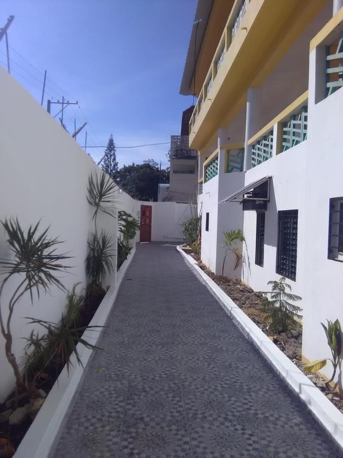 Apartamento completo con piscina en condominio cerca de Playa Alicia Sosua