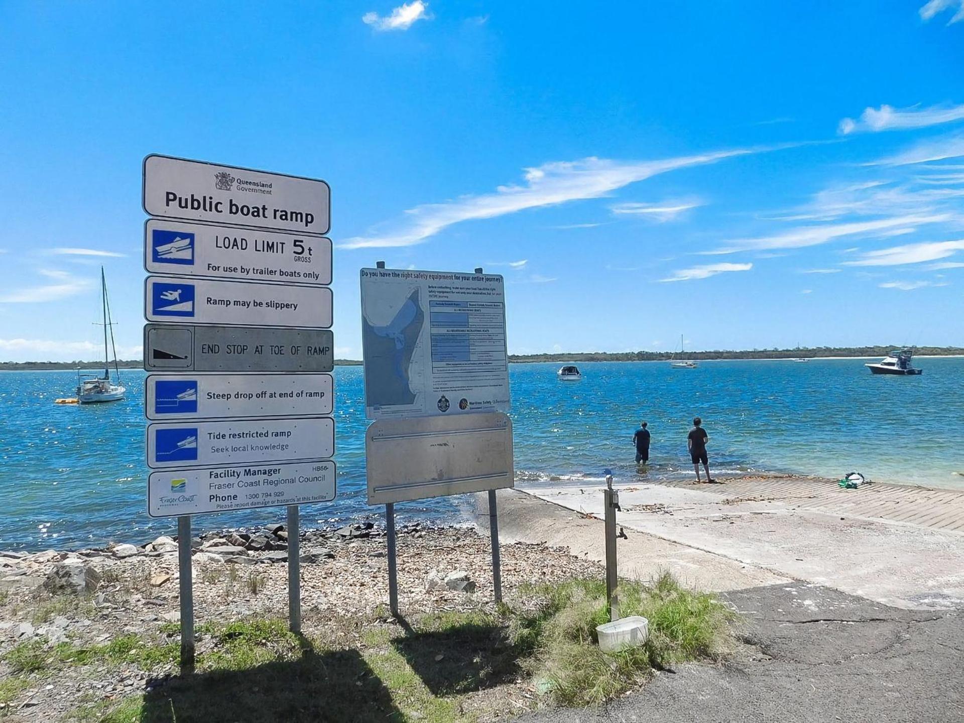 The Hideaway - Burrum Heads- Close To Boatramp- 3BR
