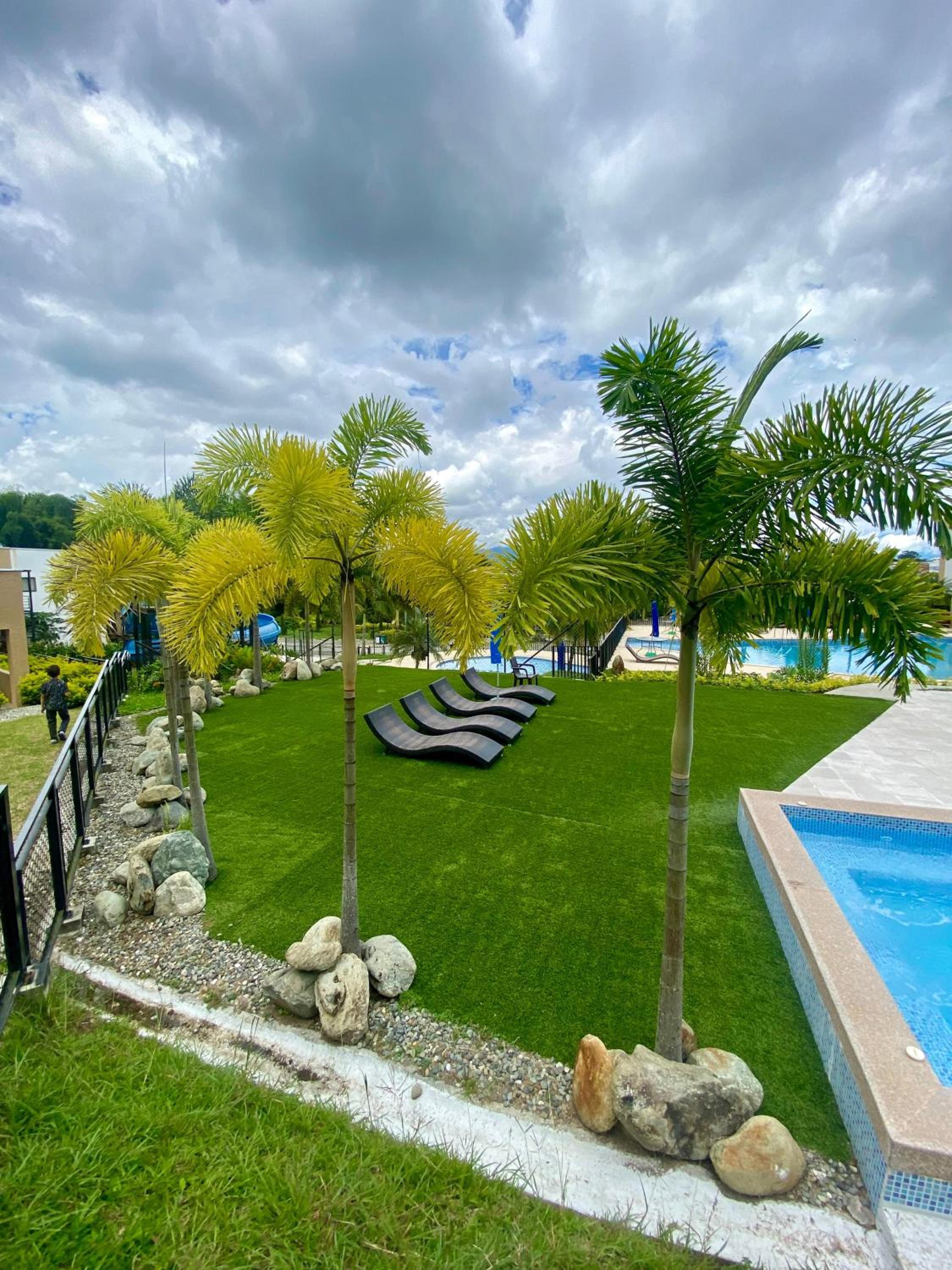 Hotel Apartasol Reserva de la Colina Lindo y Cómodo Apartamento - Image 1