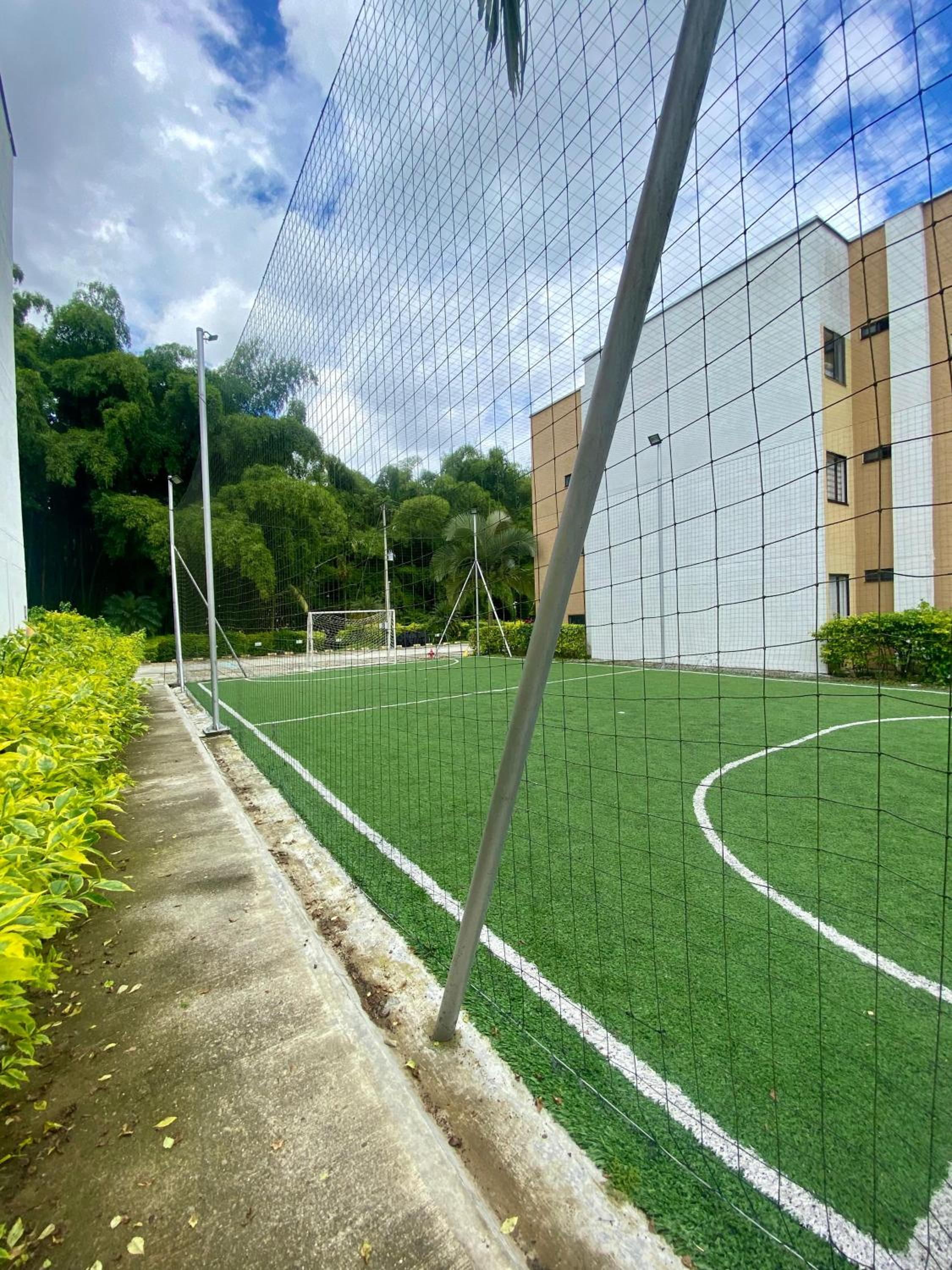 Apartamento Familiar con Piscina y Jacuzzi, Cerca al Parque del Café - Reserva de la Colina