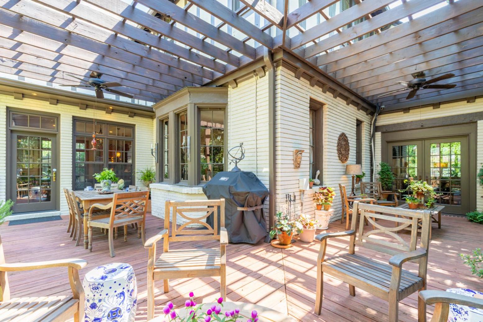 Luxury and Old World Charm in Historic Midtown view 3