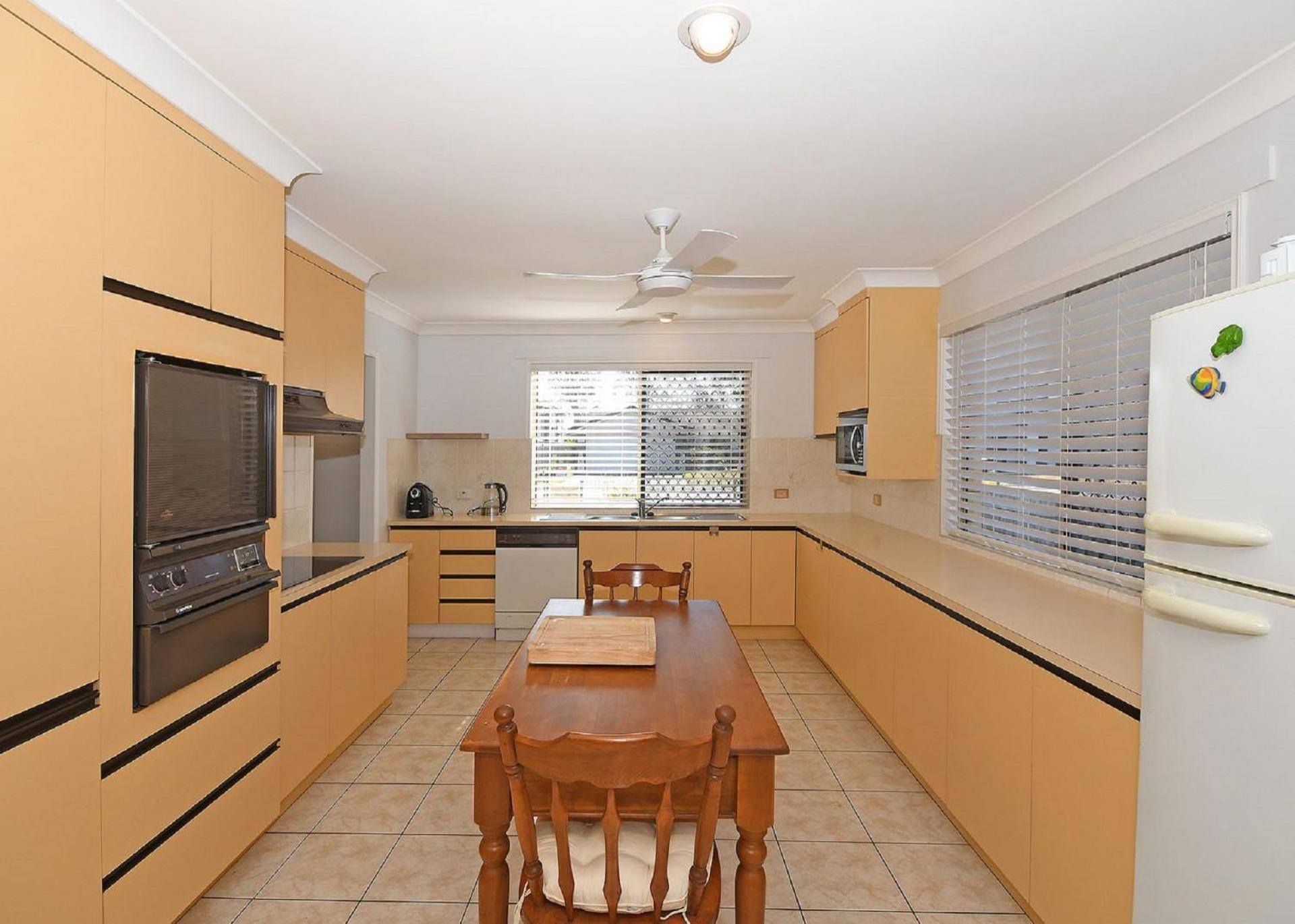 High Tide On Burrum - Downstairs Unit Only - Close to Beach