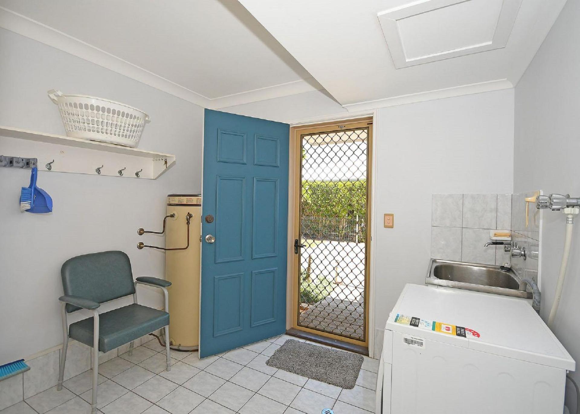 High Tide On Burrum - Downstairs Unit Only - Close to Beach