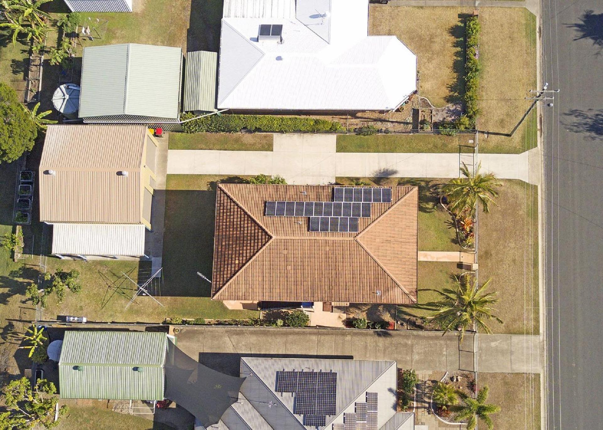 High Tide On Burrum - Downstairs Unit Only - Close to Beach