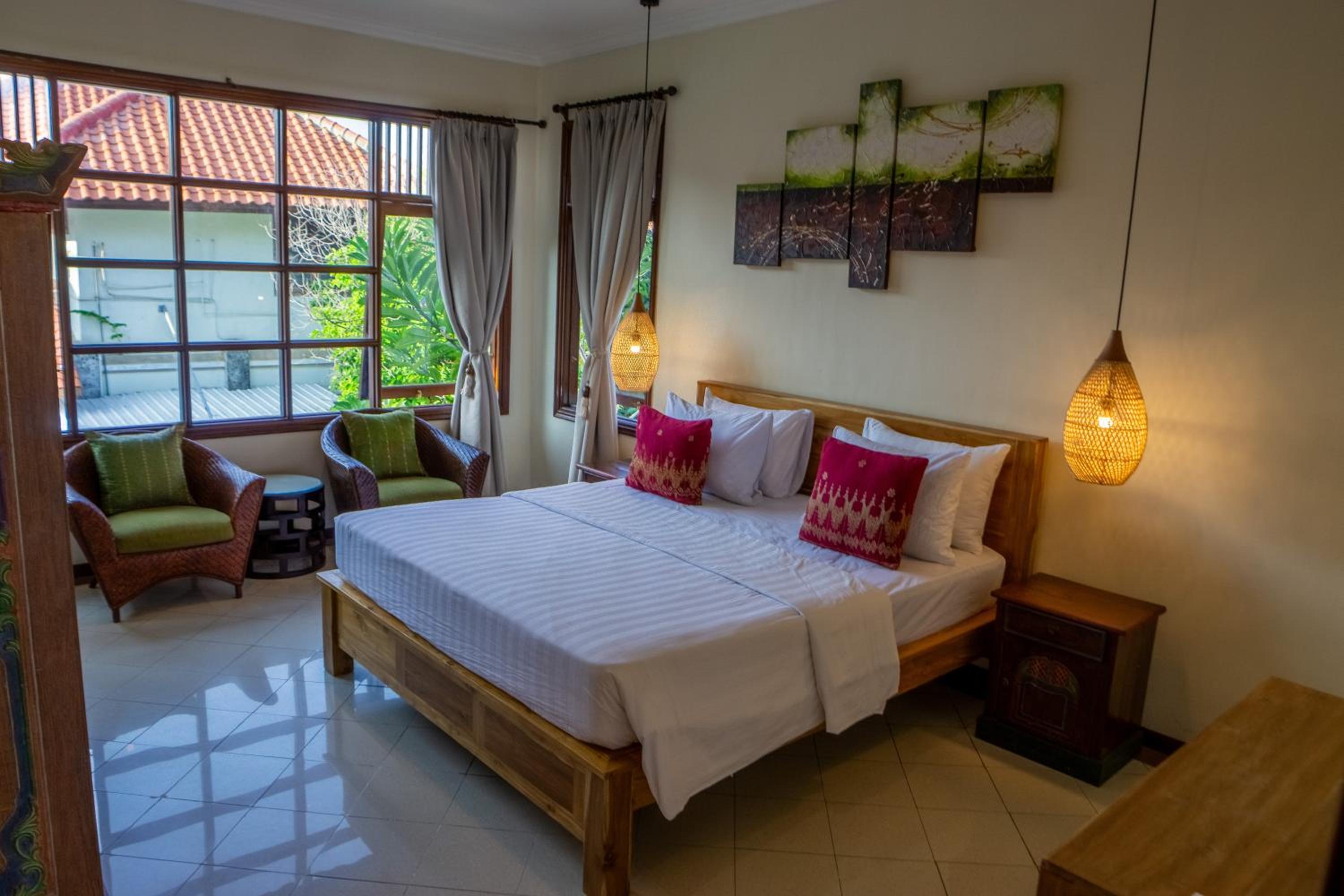 Atres Griya Villa 5 Private Bedroom Kuta view 4