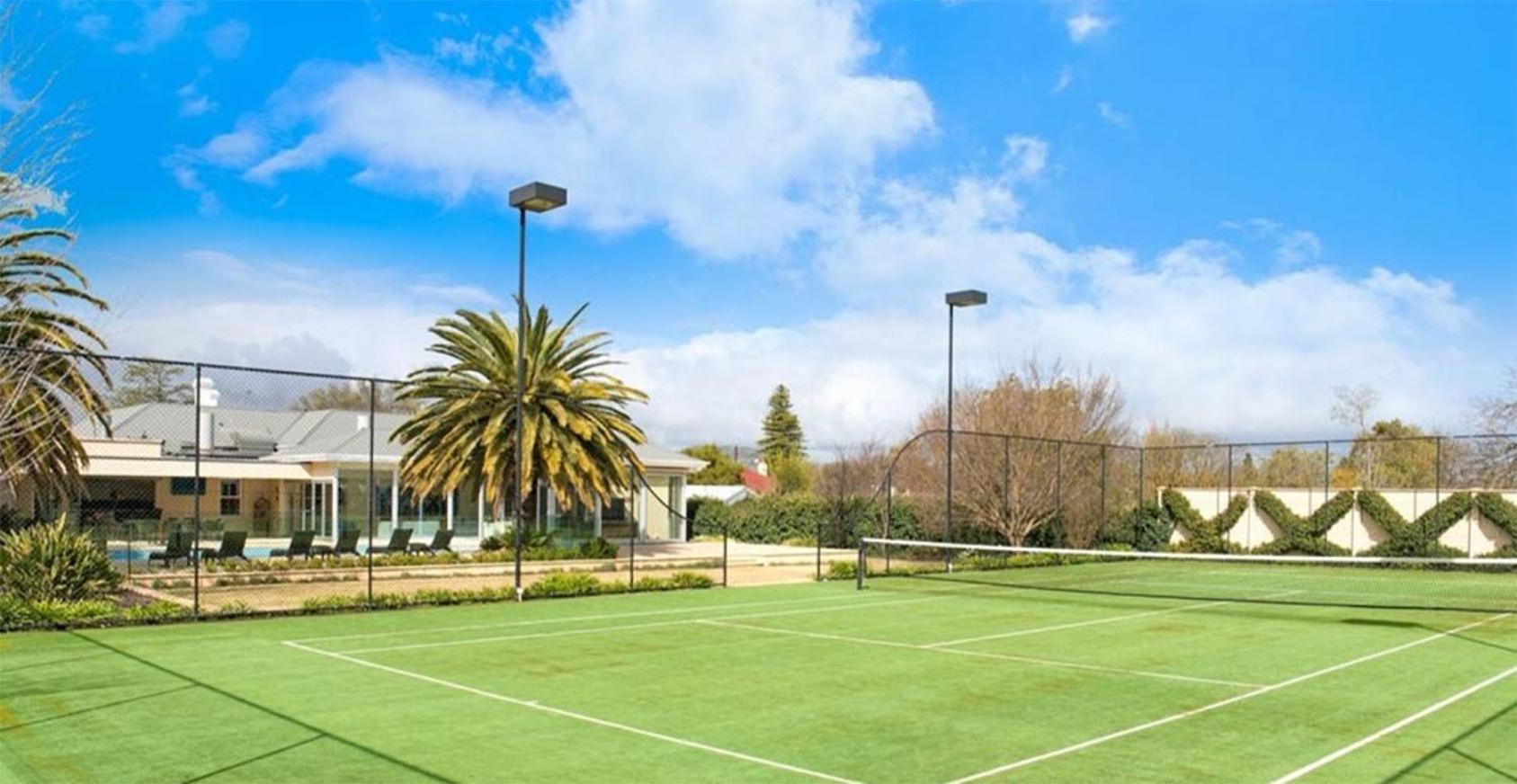 Tanunda House - Luxury 5 BR in Barossa Wine Region
