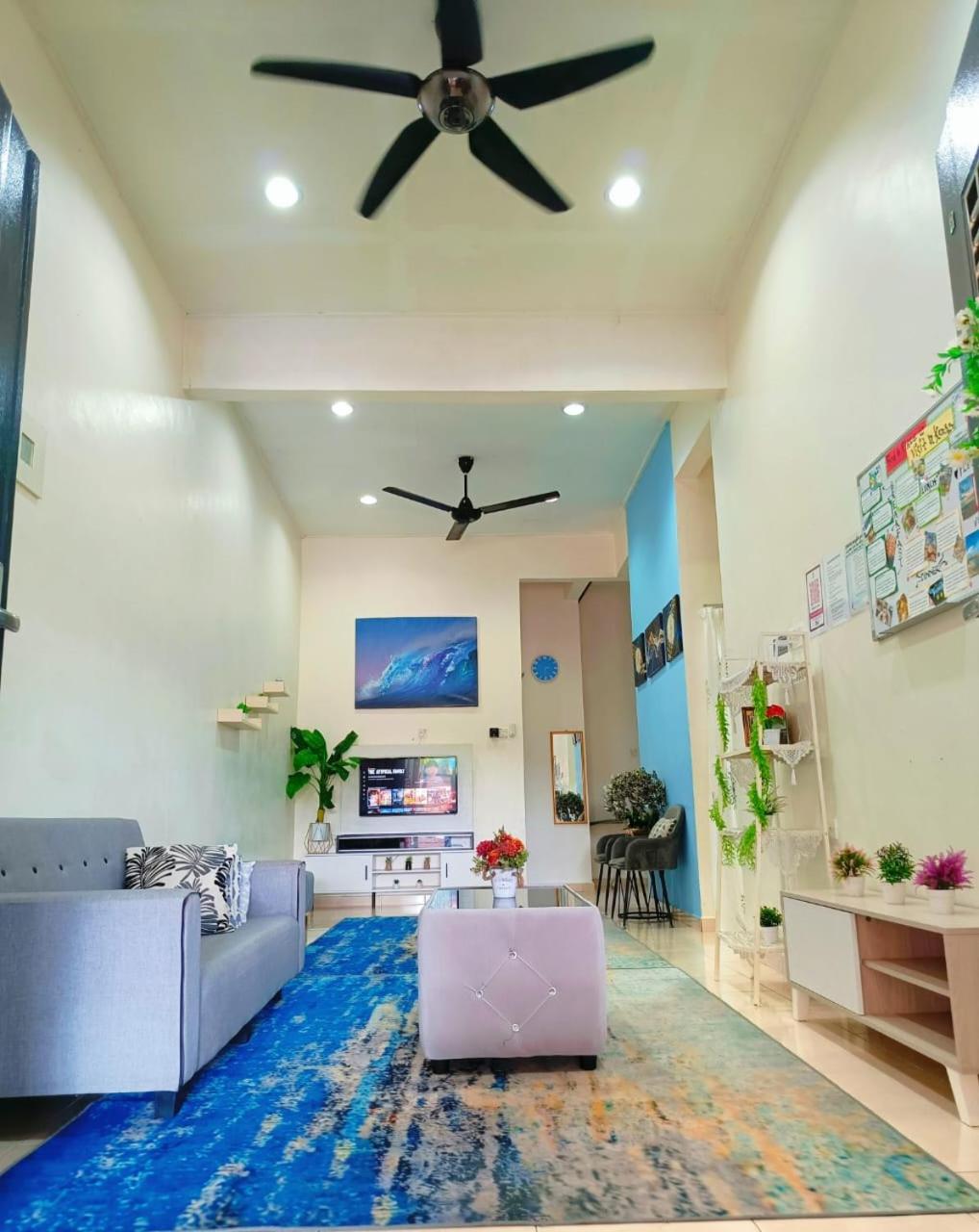 Ninizam Kemaman Cukai Homestay
