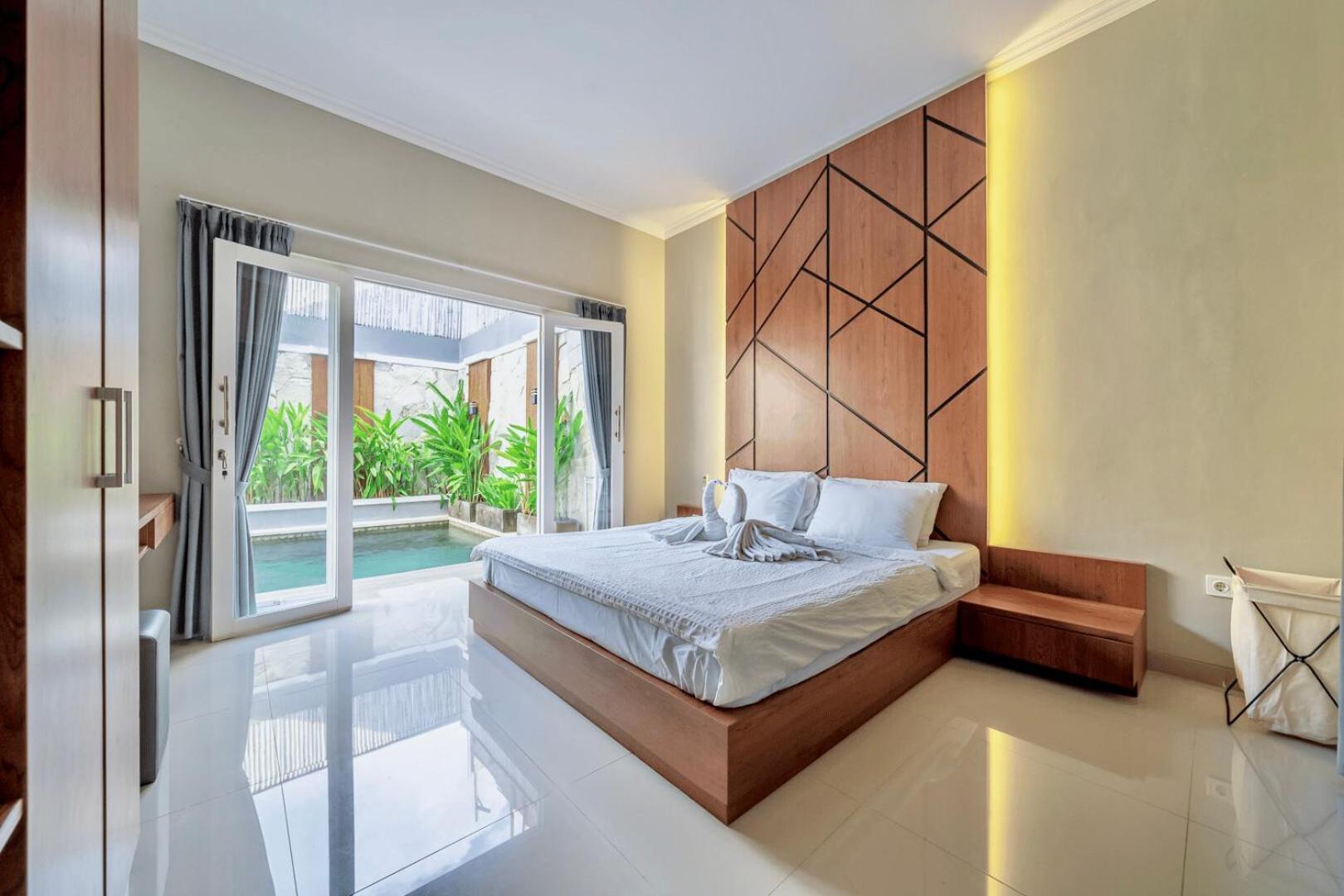 Peaceful & Quiet 3BD Villa - Near Canggu & Seminyak view 2