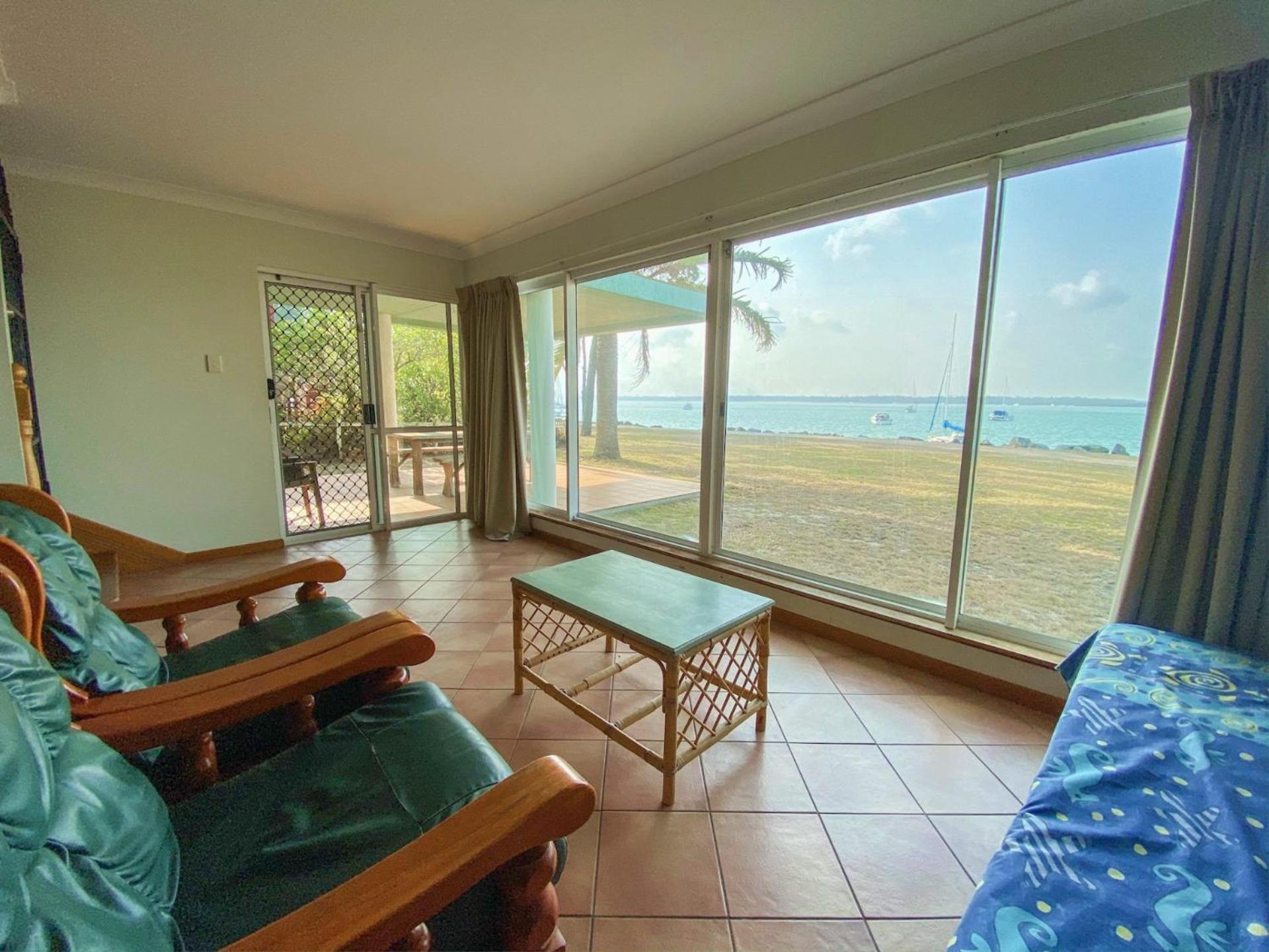 Rio Vista - Burrum Heads - Riverfront - 2BR - Large Yard