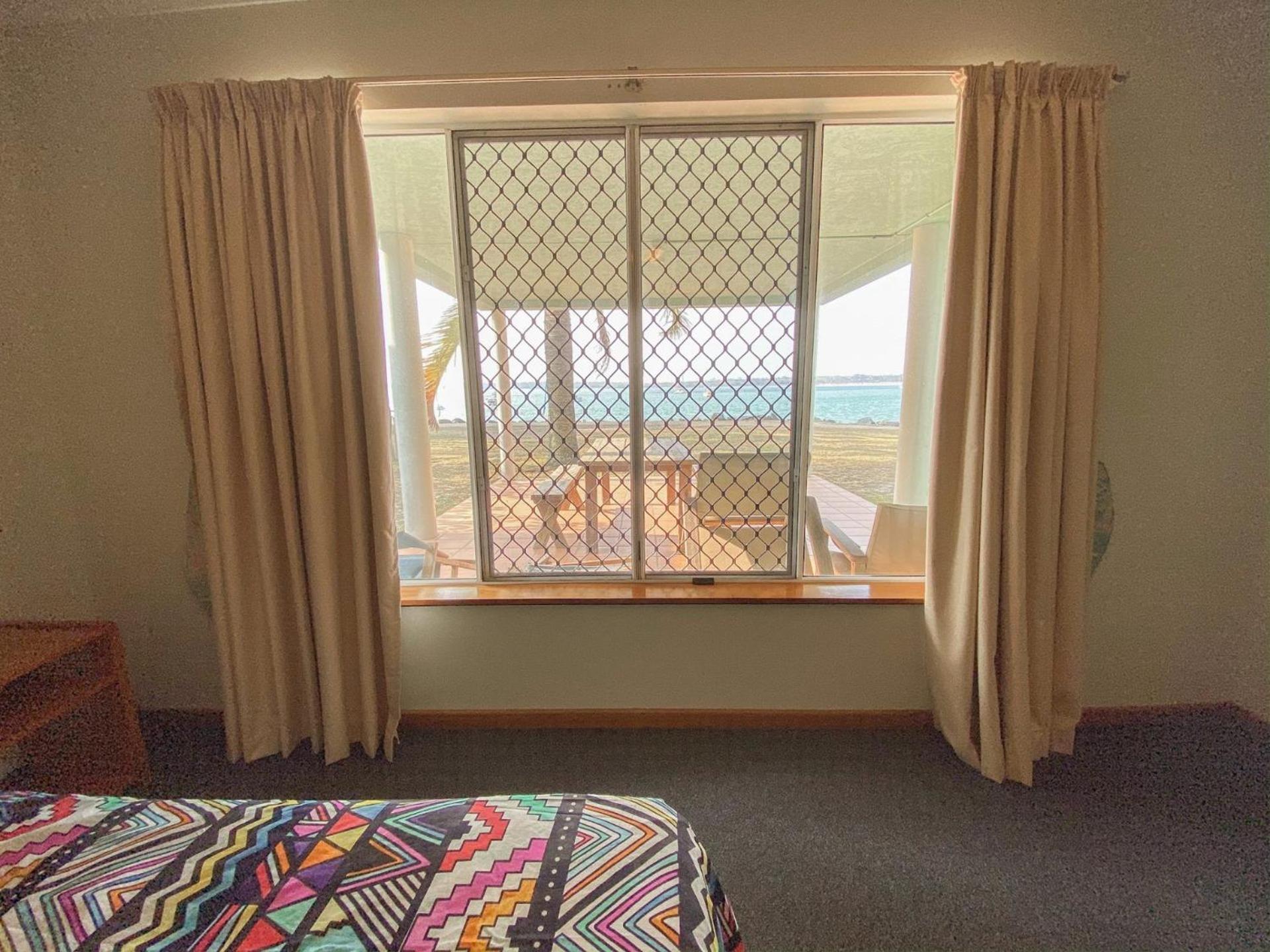 Rio Vista - Burrum Heads - Riverfront - 2BR - Large Yard