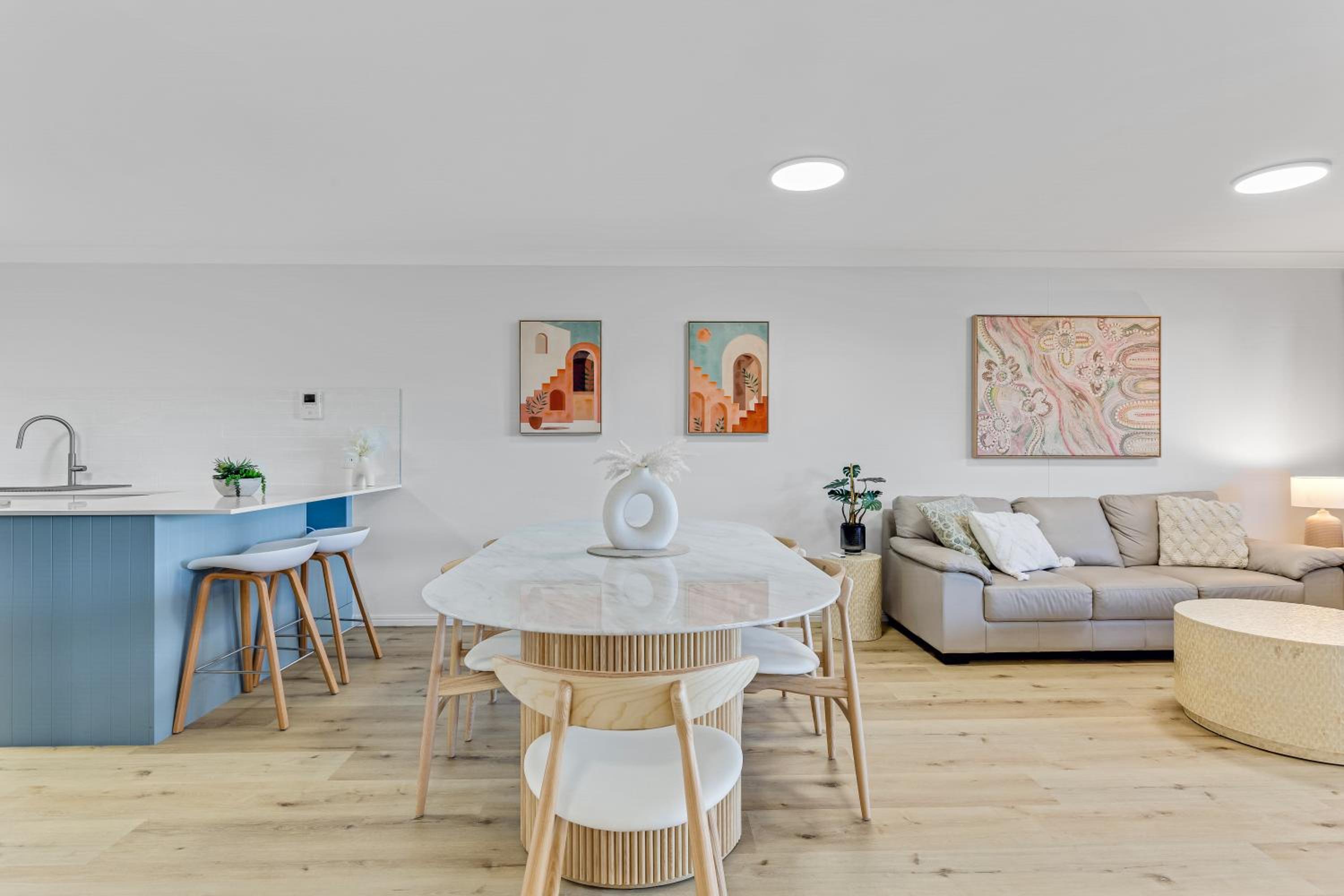 Riverdance Apt 6