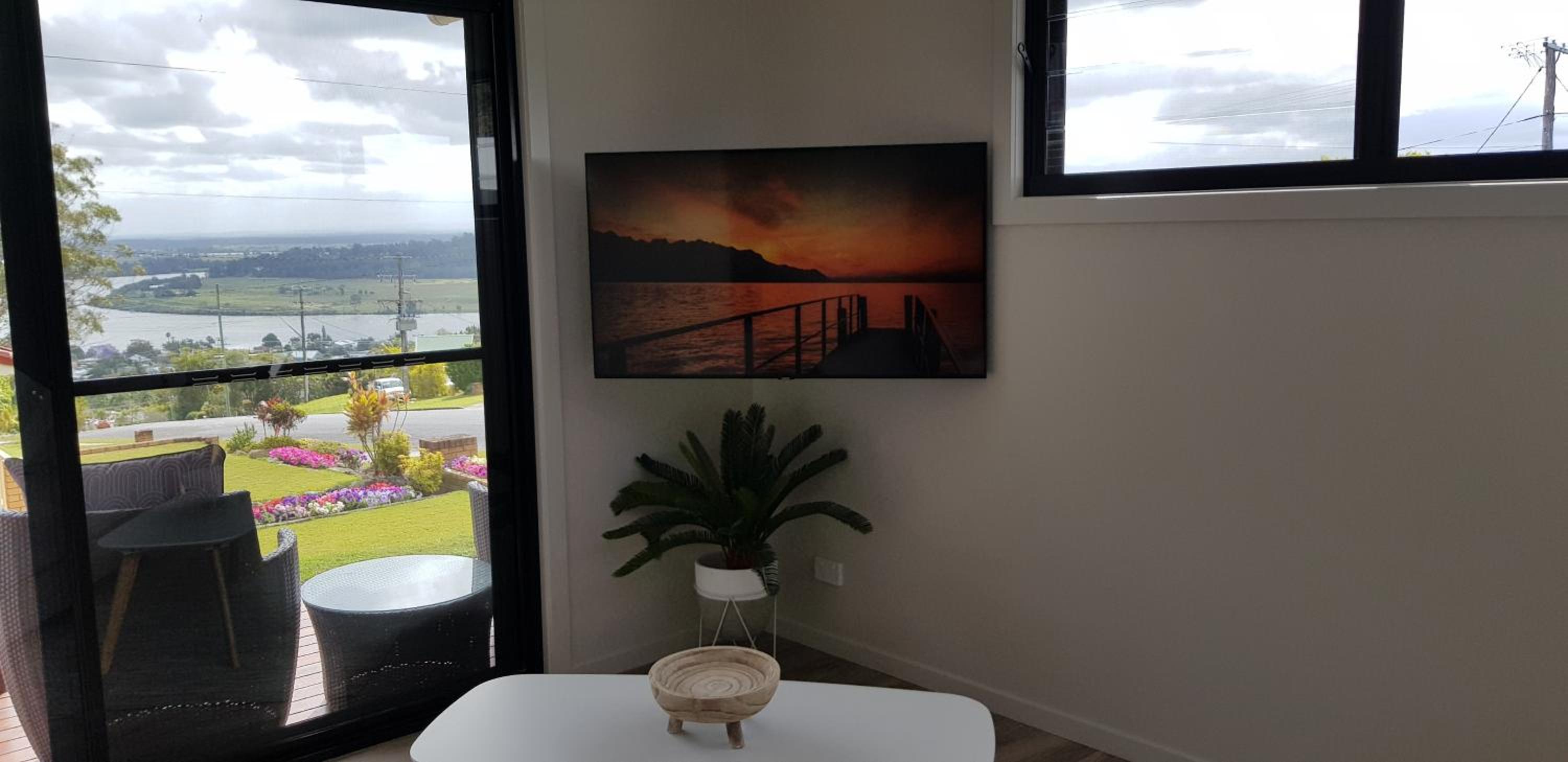 Beautiful river view guesthouse