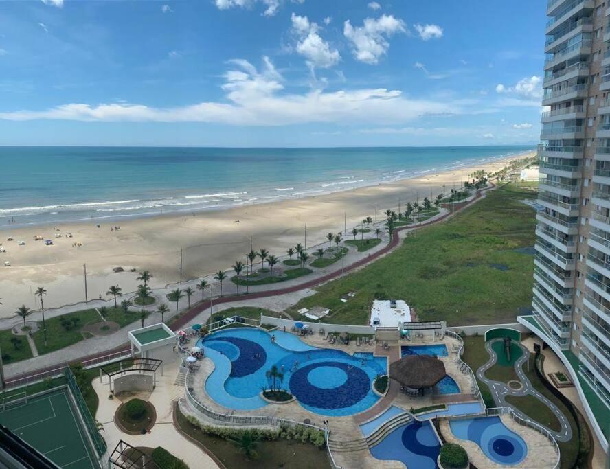 Apartamento encantador pé na areia!