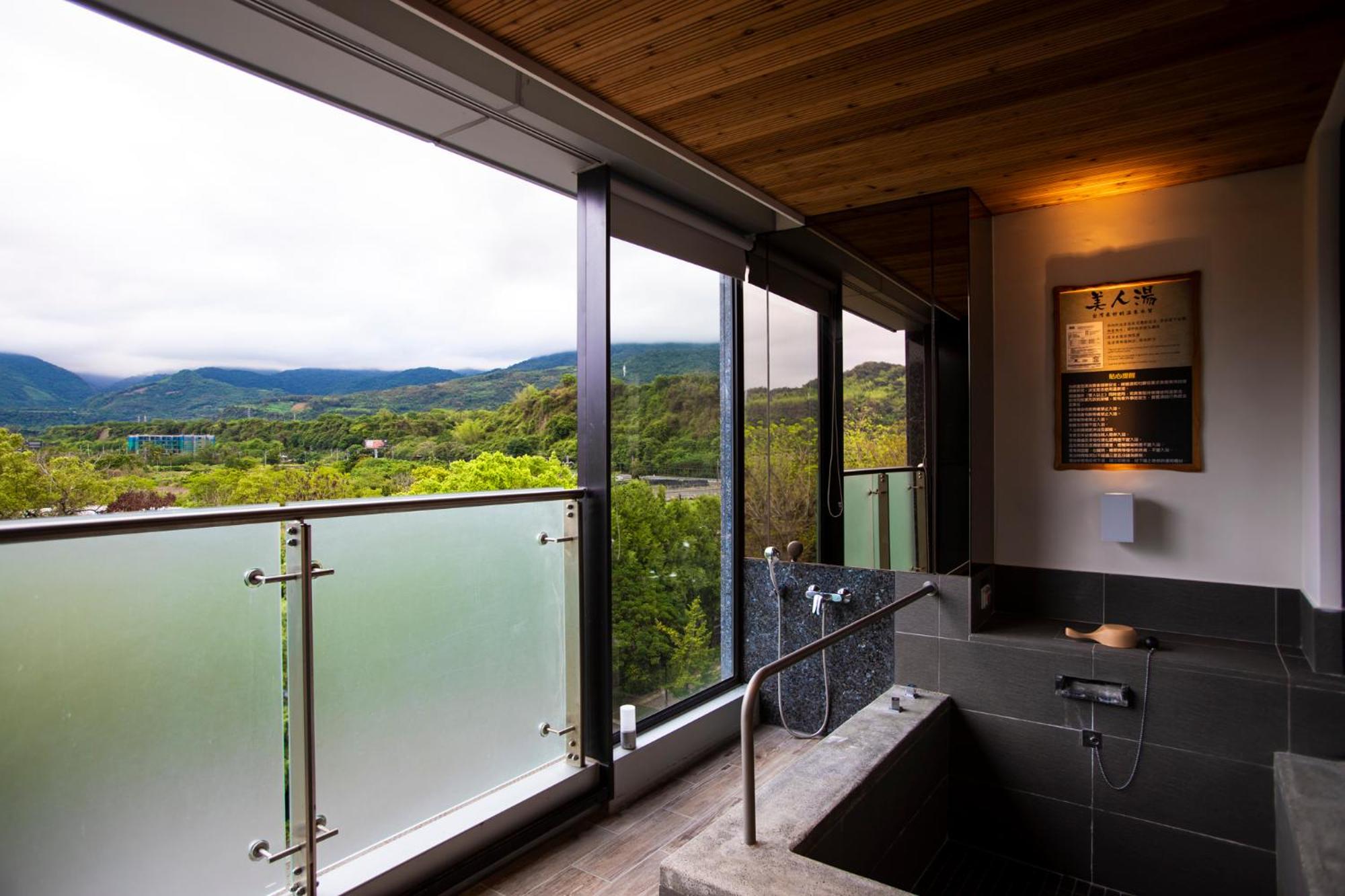 Chii Lih Resort