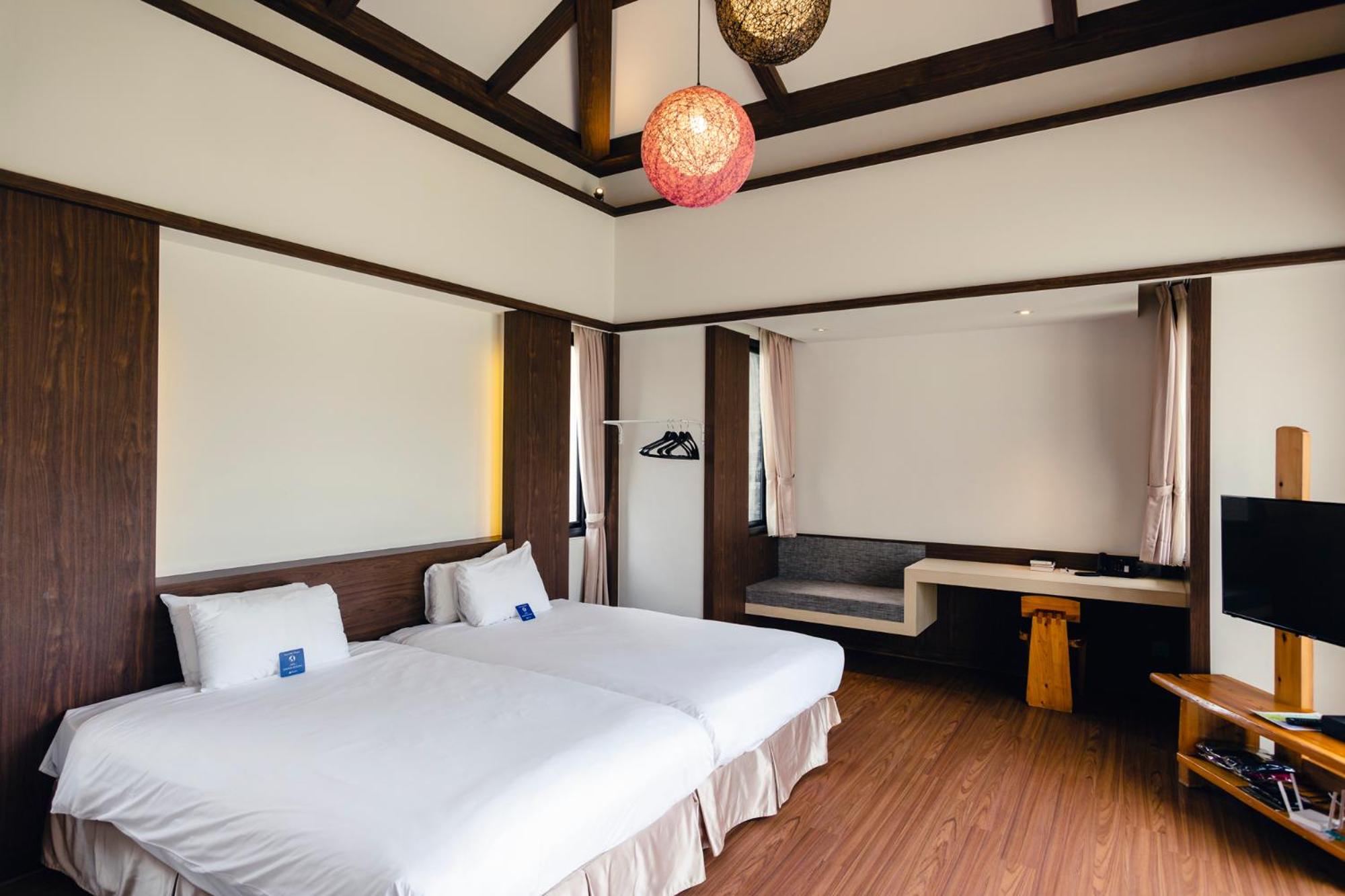 Chii Lih Resort