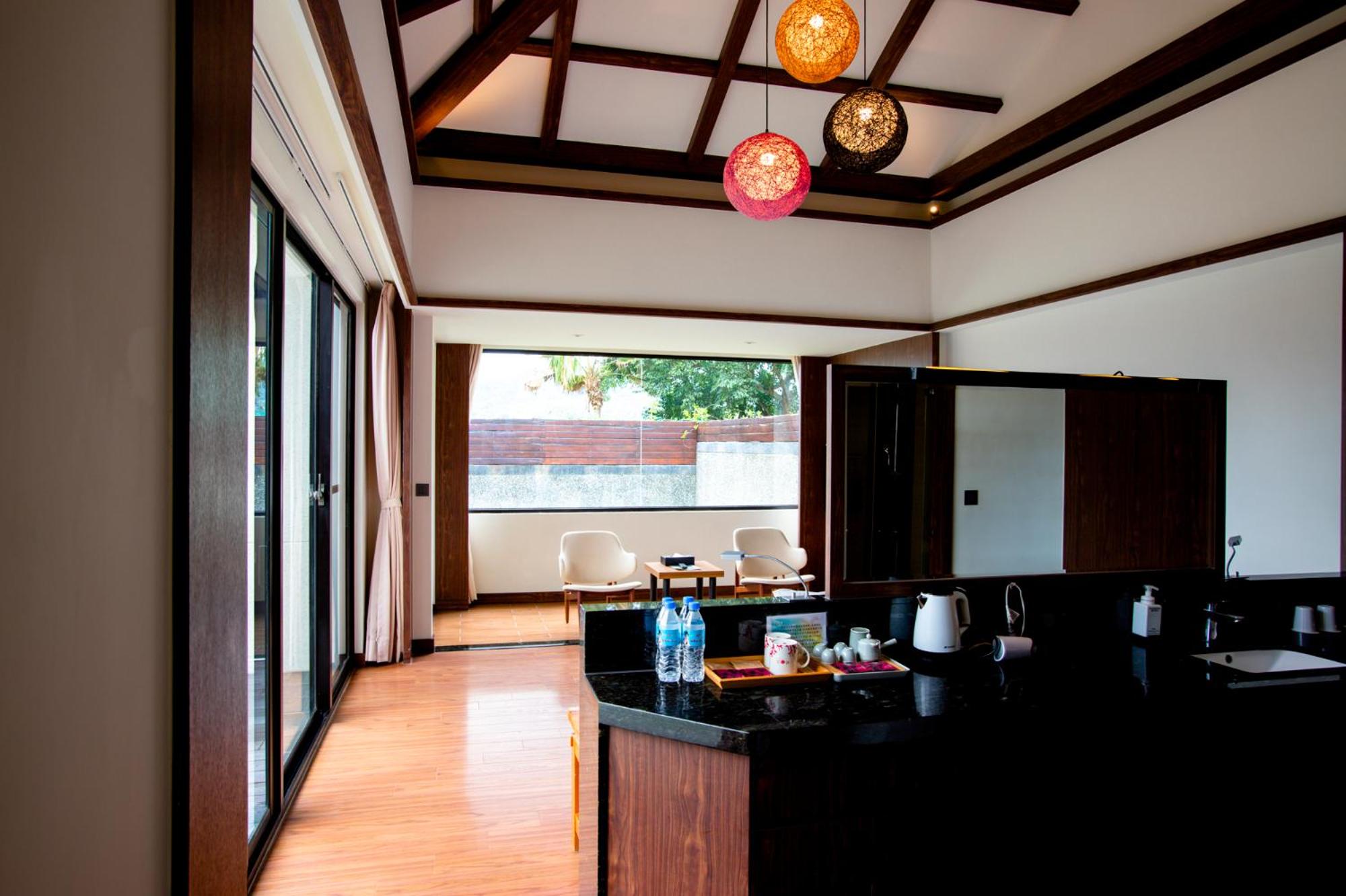 Chii Lih Resort