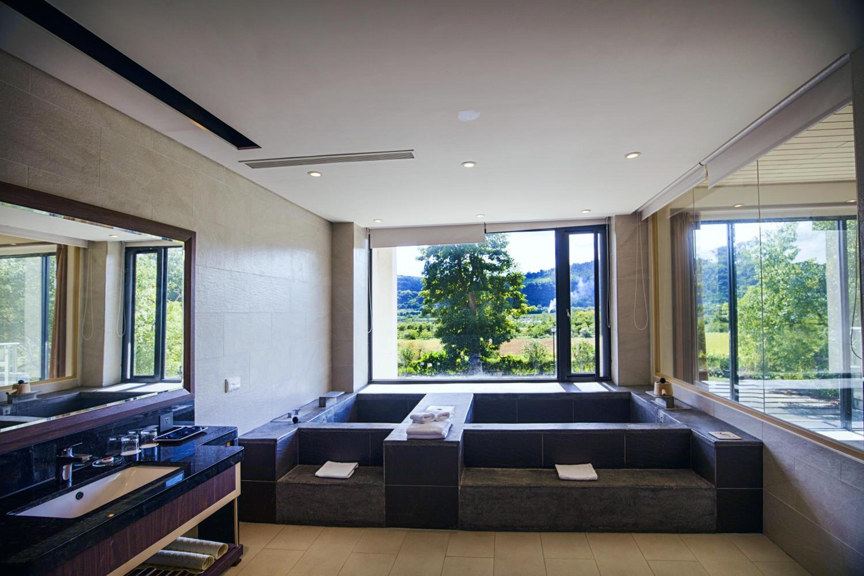 Chii Lih Resort