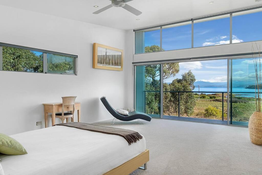 Sunset Bay Escape