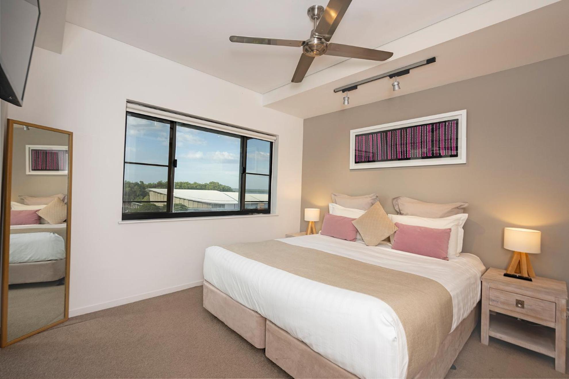 Darwin Waterfront Luxury Suites