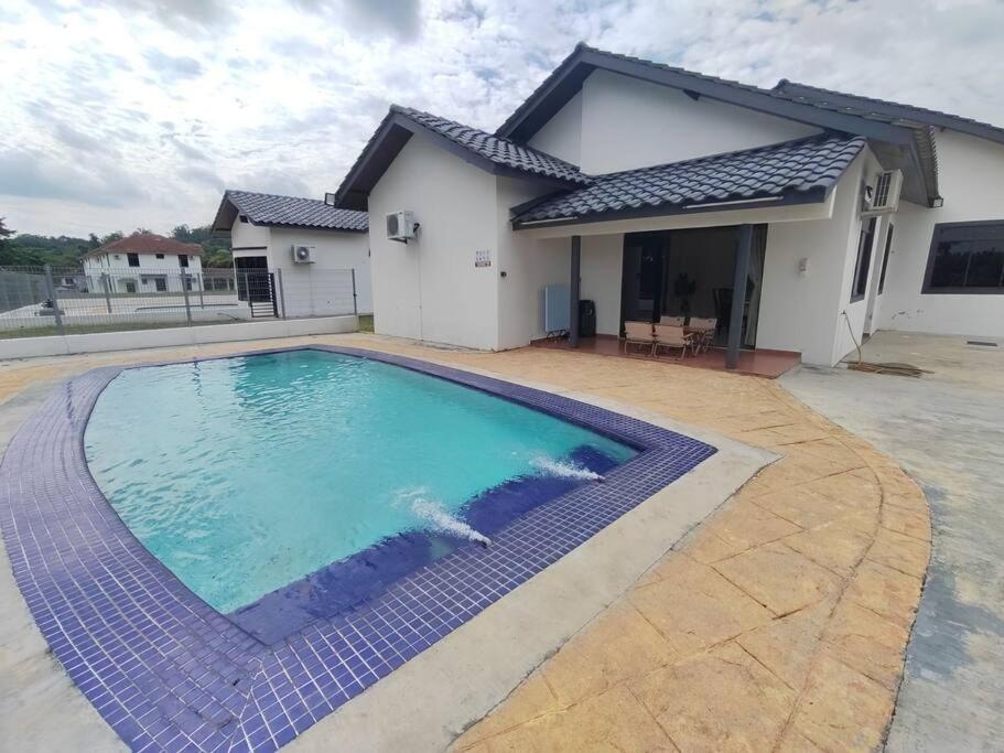 Luxpro Karaoke Private Pool Villa 218 photo 1