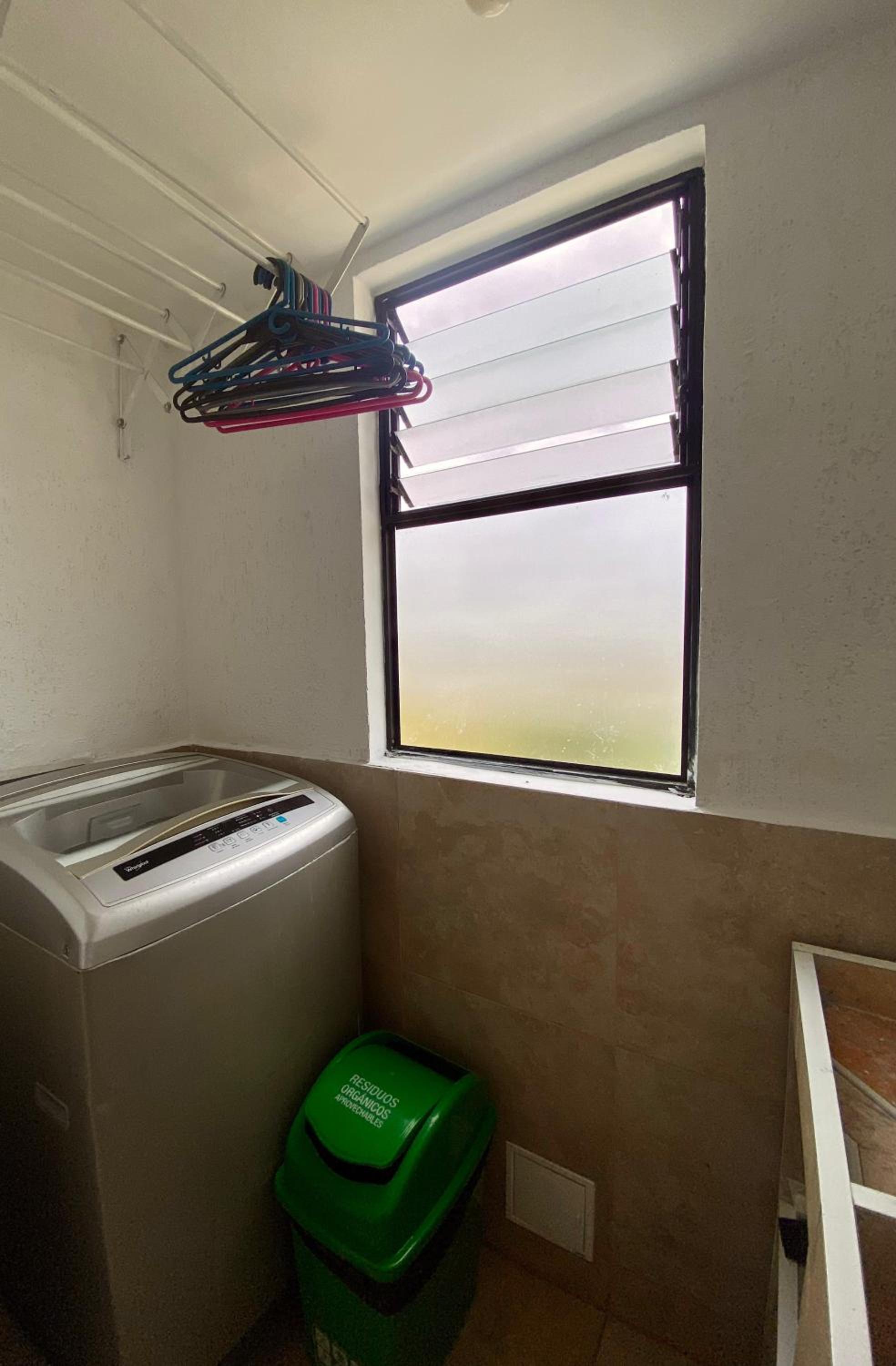 Apartamento Familiar con Piscina y Jacuzzi, Cerca al Parque del Café - Reserva de la Colina
