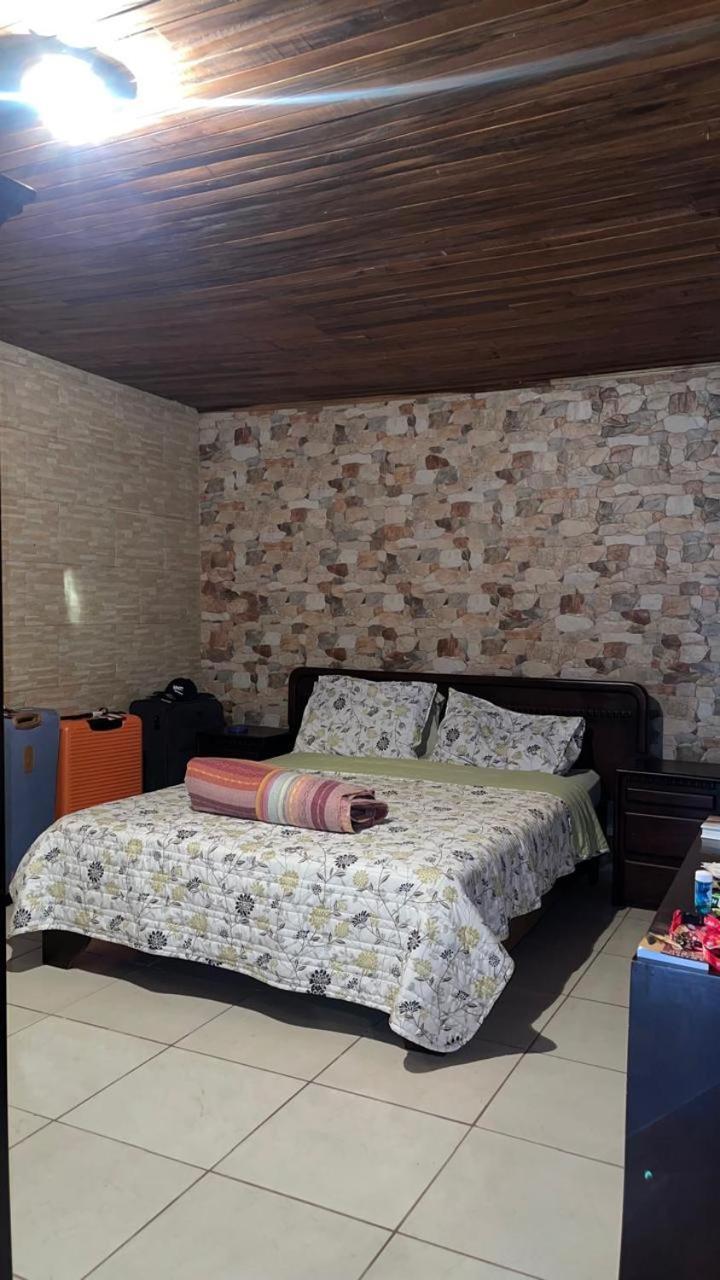 Colon Escape House