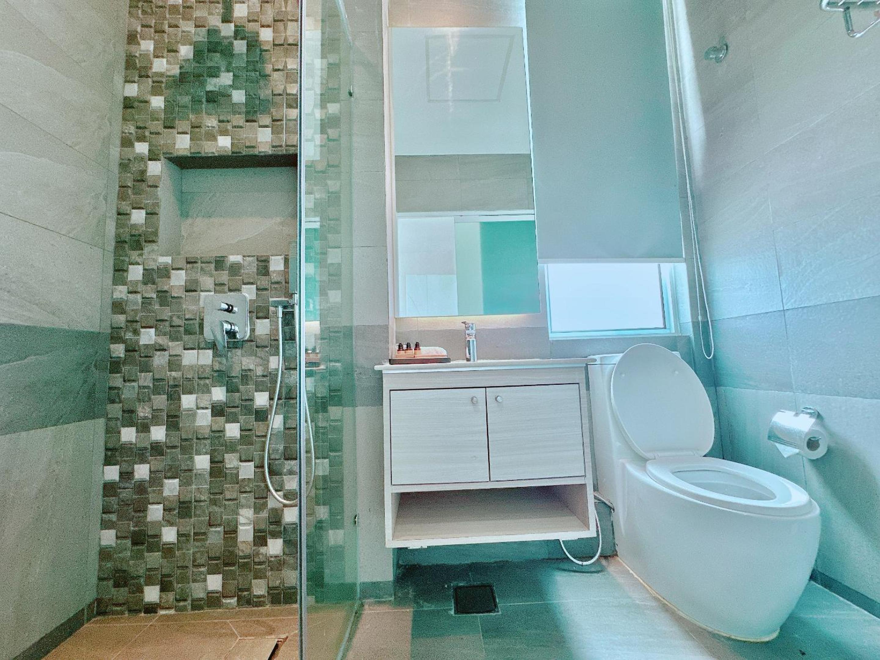 Infinity 28 Hotel and Residence