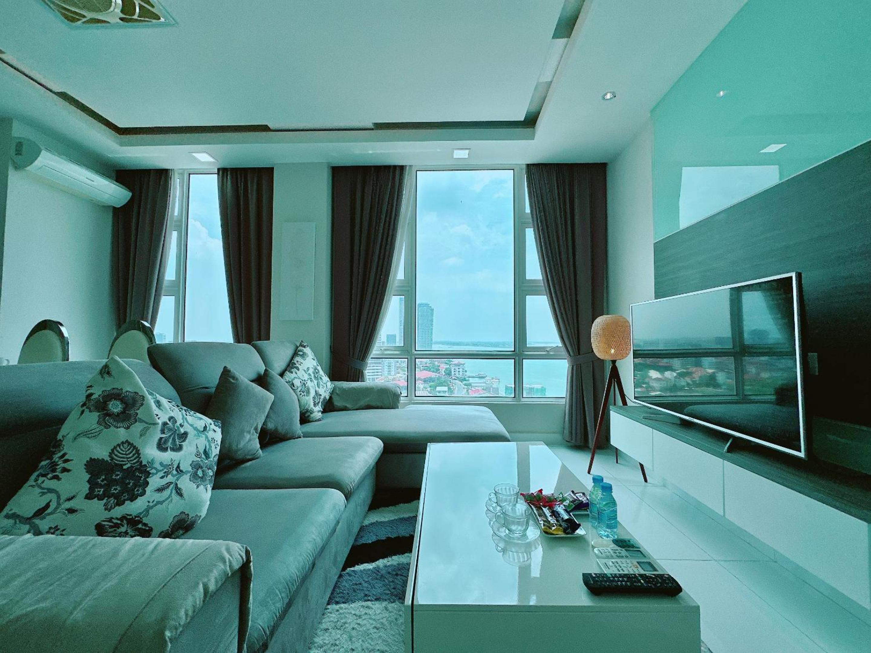 Infinity 28 Hotel and Residence