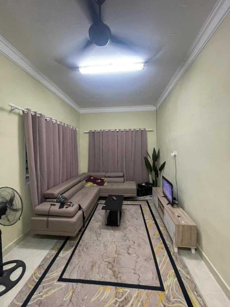 Homestay Abah At photo 1