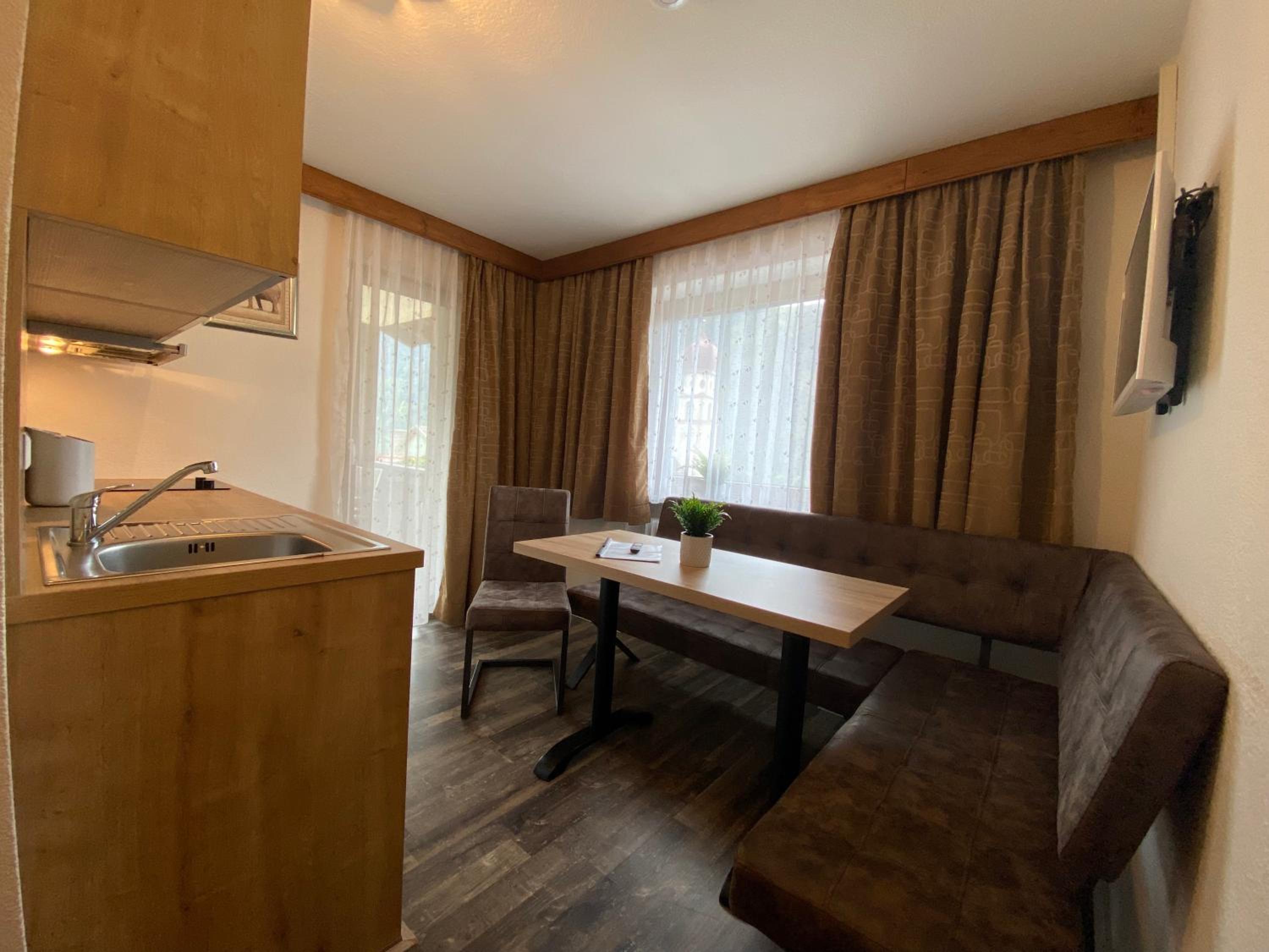 Pension Jagerhof - Sommercard Inkl - 5 Min zum Hochzeiger