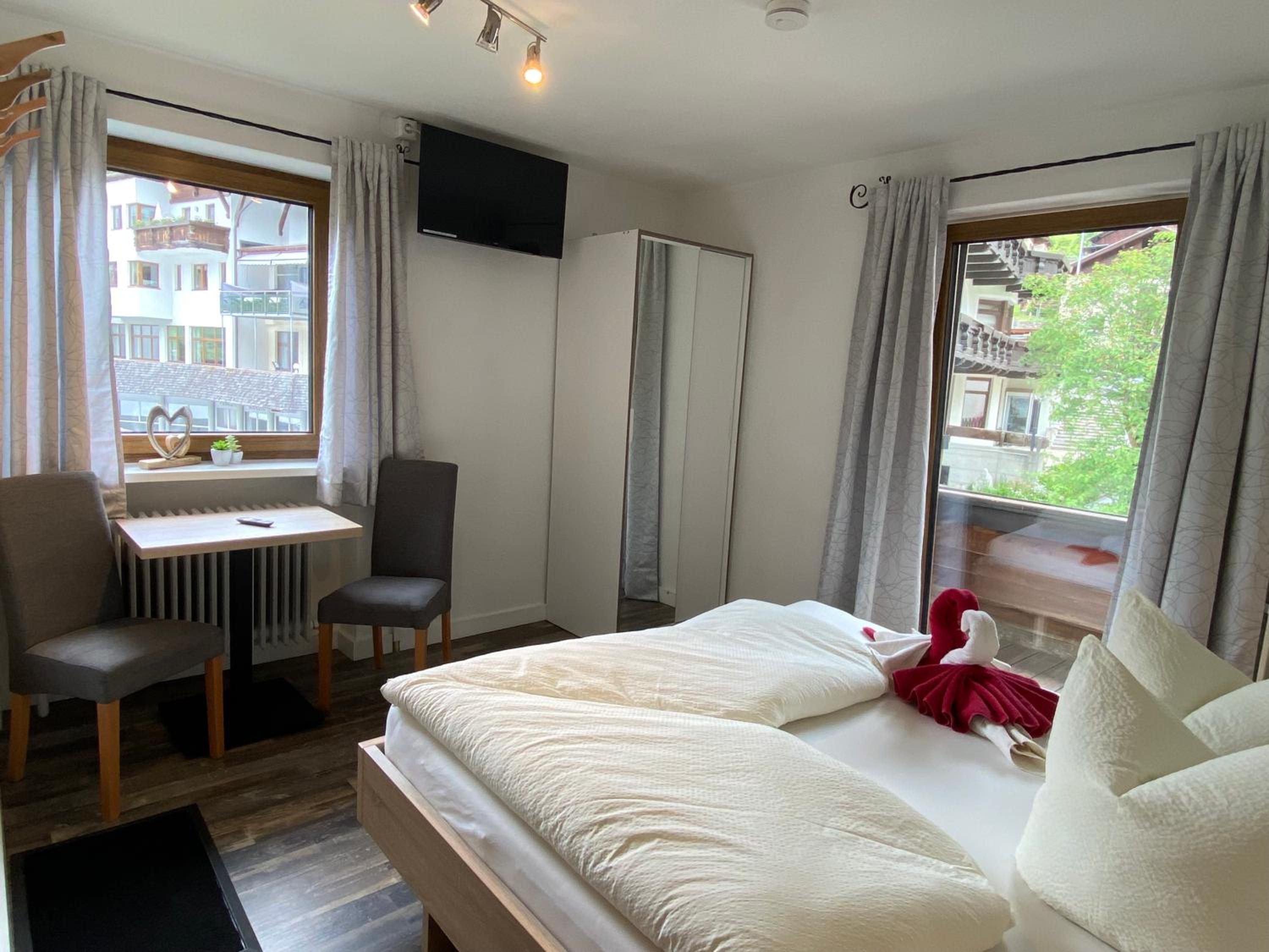 Pension Jagerhof - Sommercard Inkl - 5 Min zum Hochzeiger