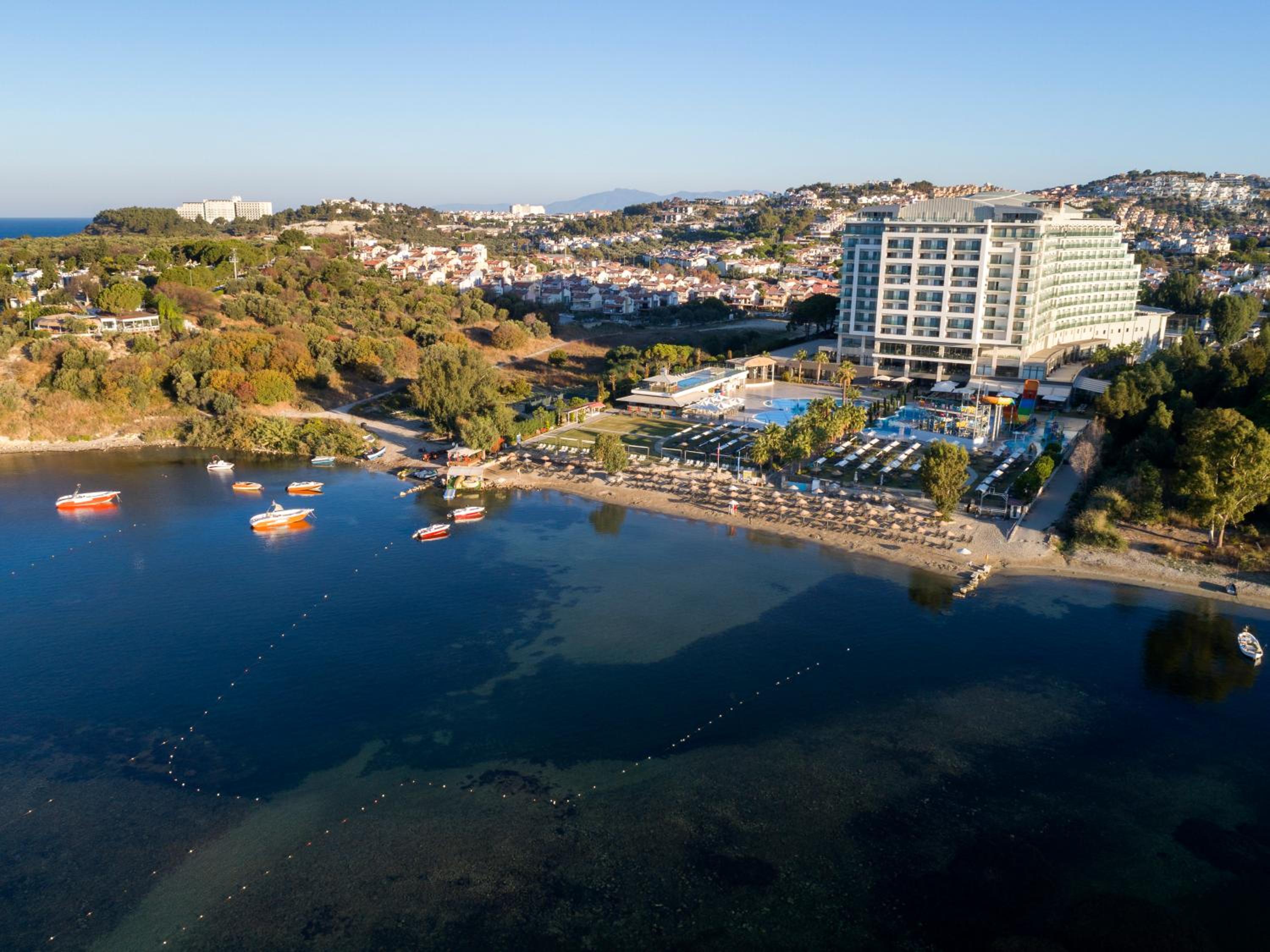 Hotel Liberty Kuşadası - Image 1