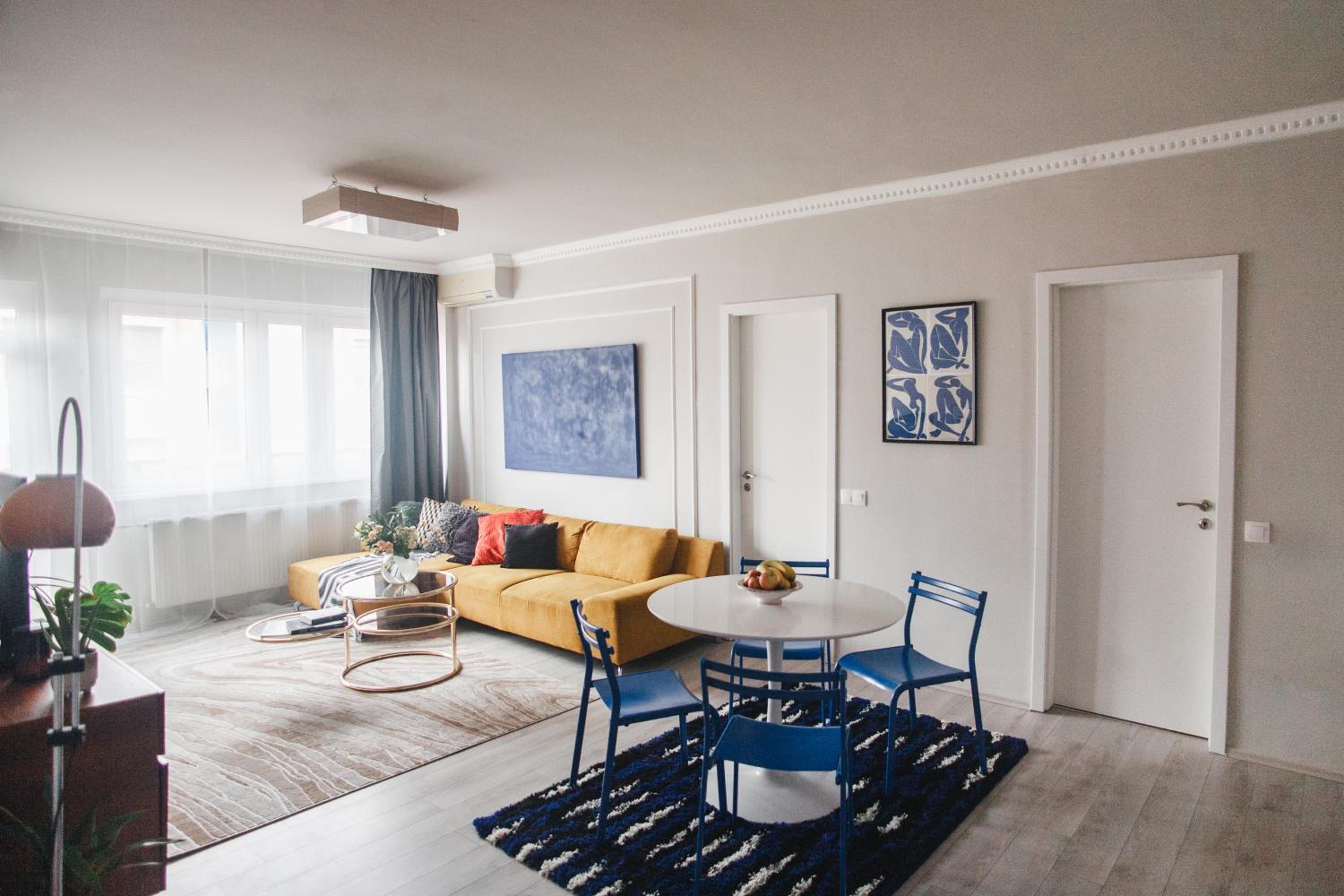 Rumy Design Apartment