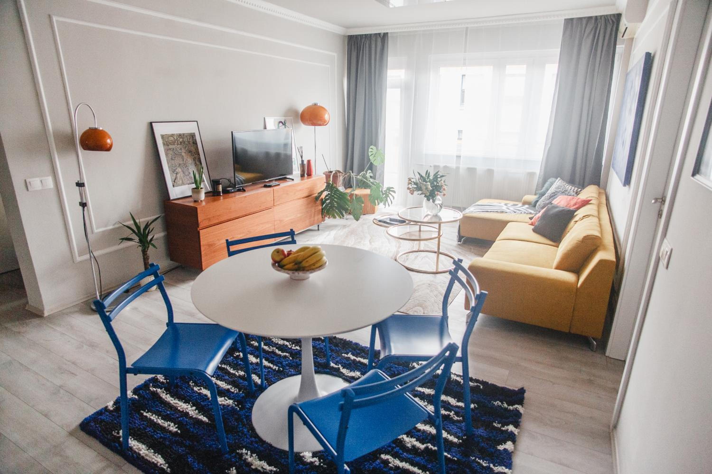 Rumy Design Apartment