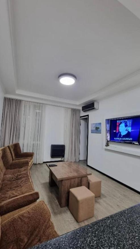 3 room apartment with sea view view 5
